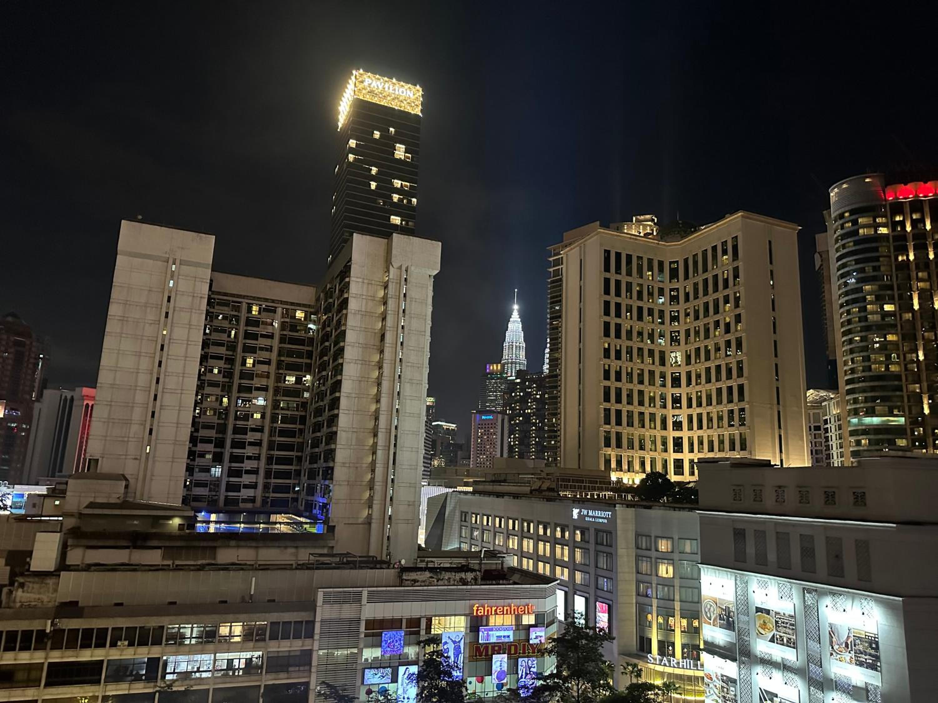 The Axon Bukit Bintang By Cozy White