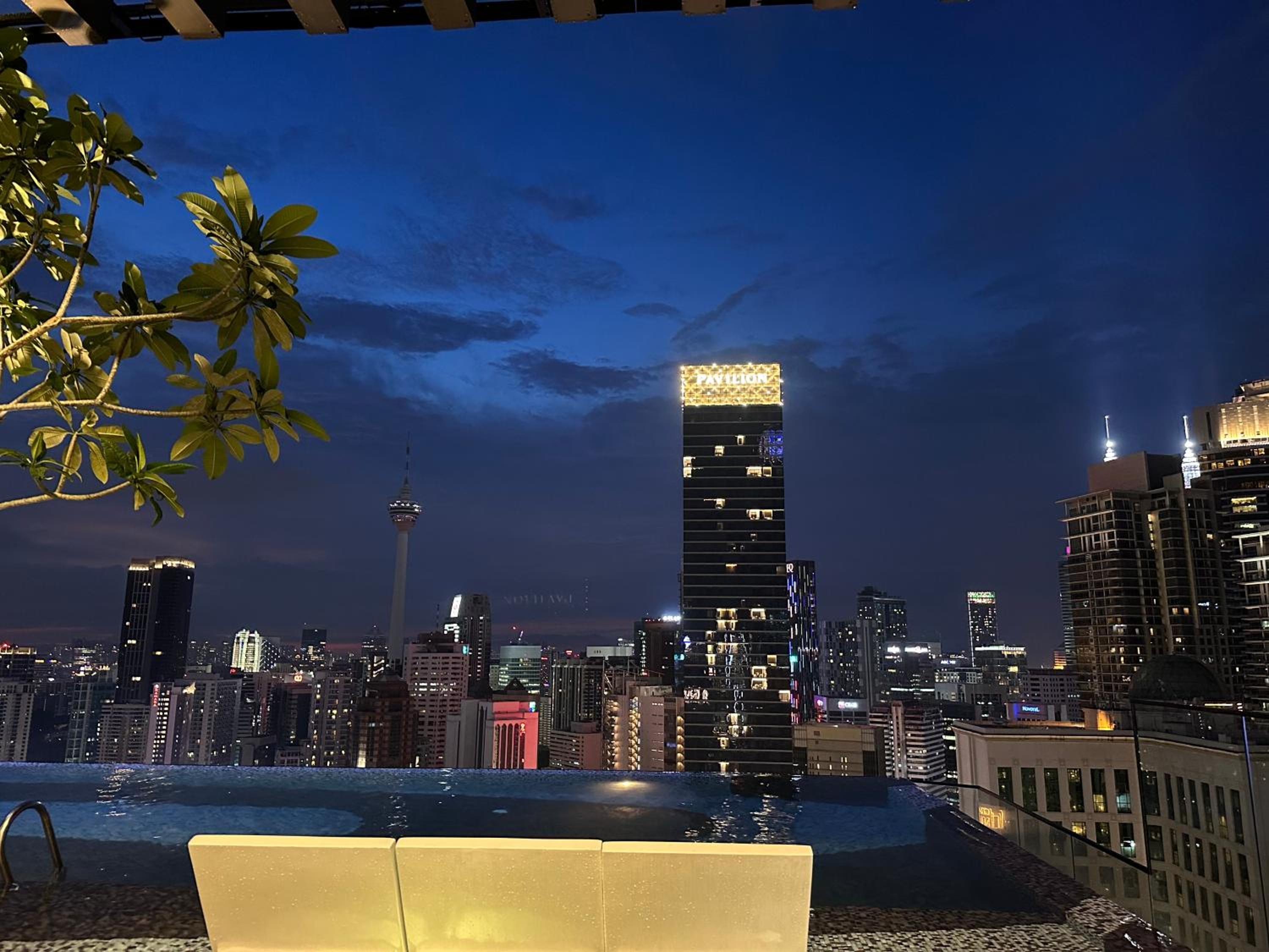 The Axon Bukit Bintang By Cozy White