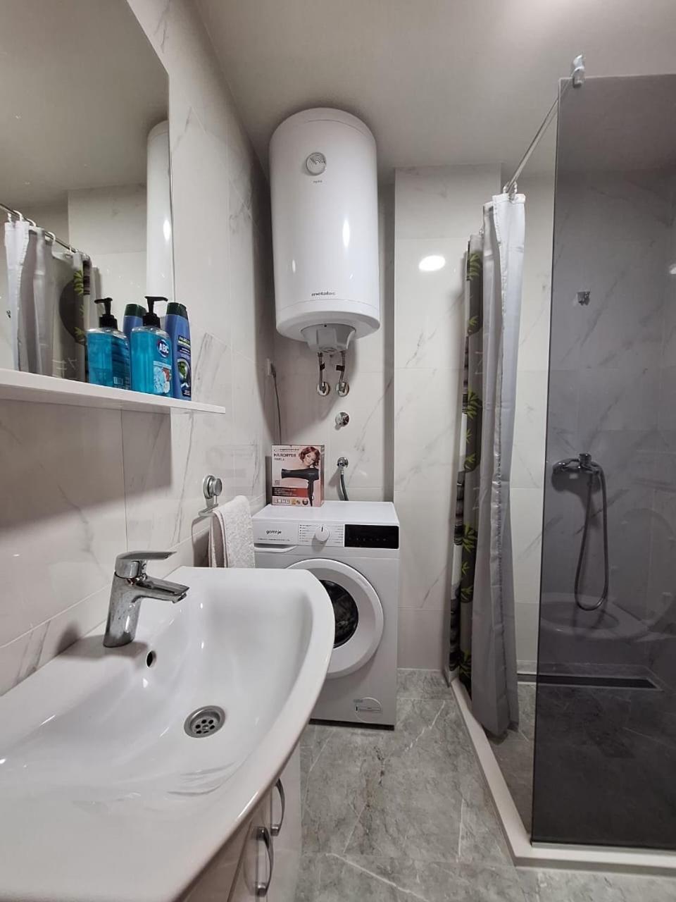 Cozy one bedroom flat view 2