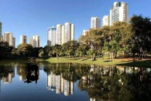 Unique Residence, close to Park and Shopping Flamboyant