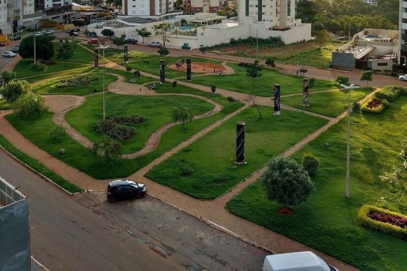 Unique Residence, close to Park and Shopping Flamboyant