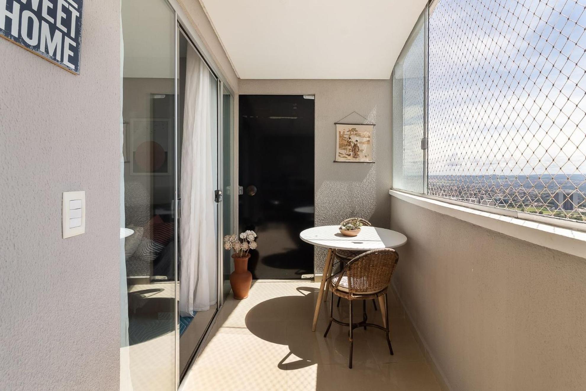 Unique Residence, close to Park and Shopping Flamboyant