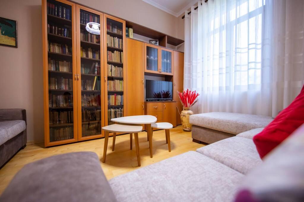 Cozy Helen Apartament
