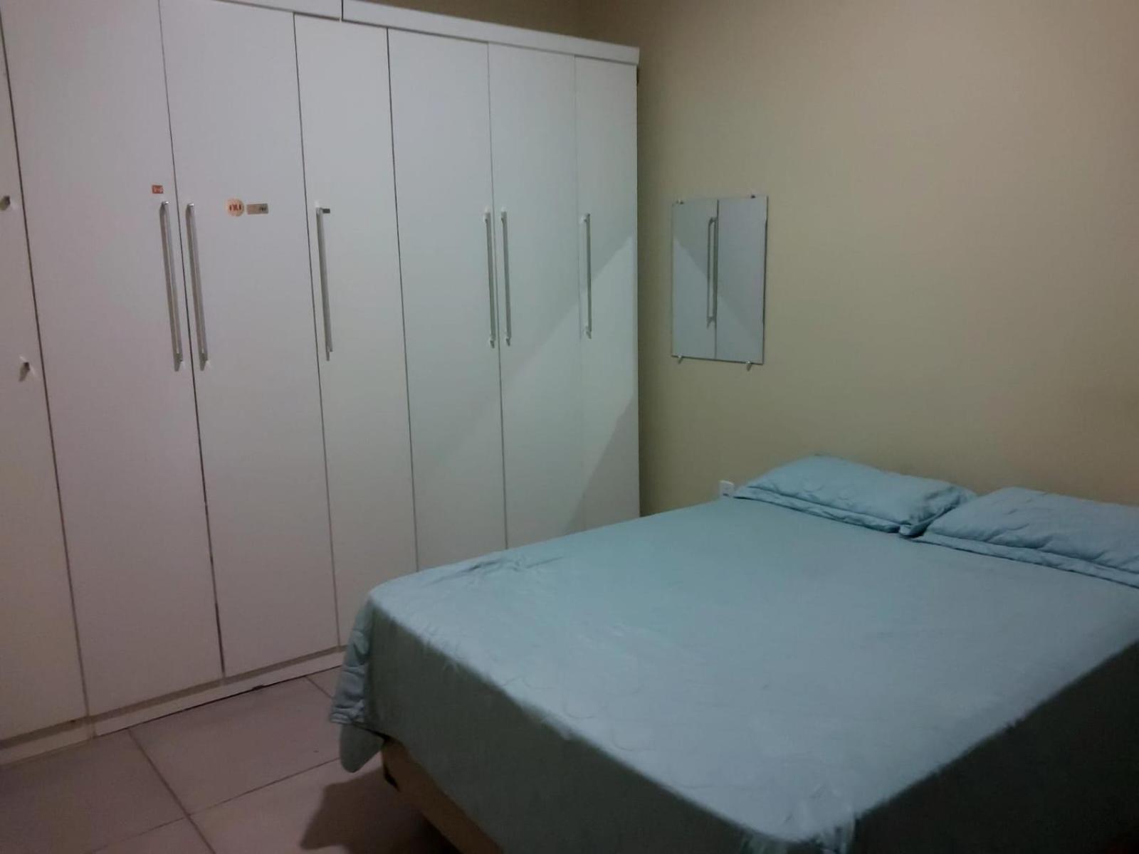 Casa Completa com 2 Quartos e Garagem