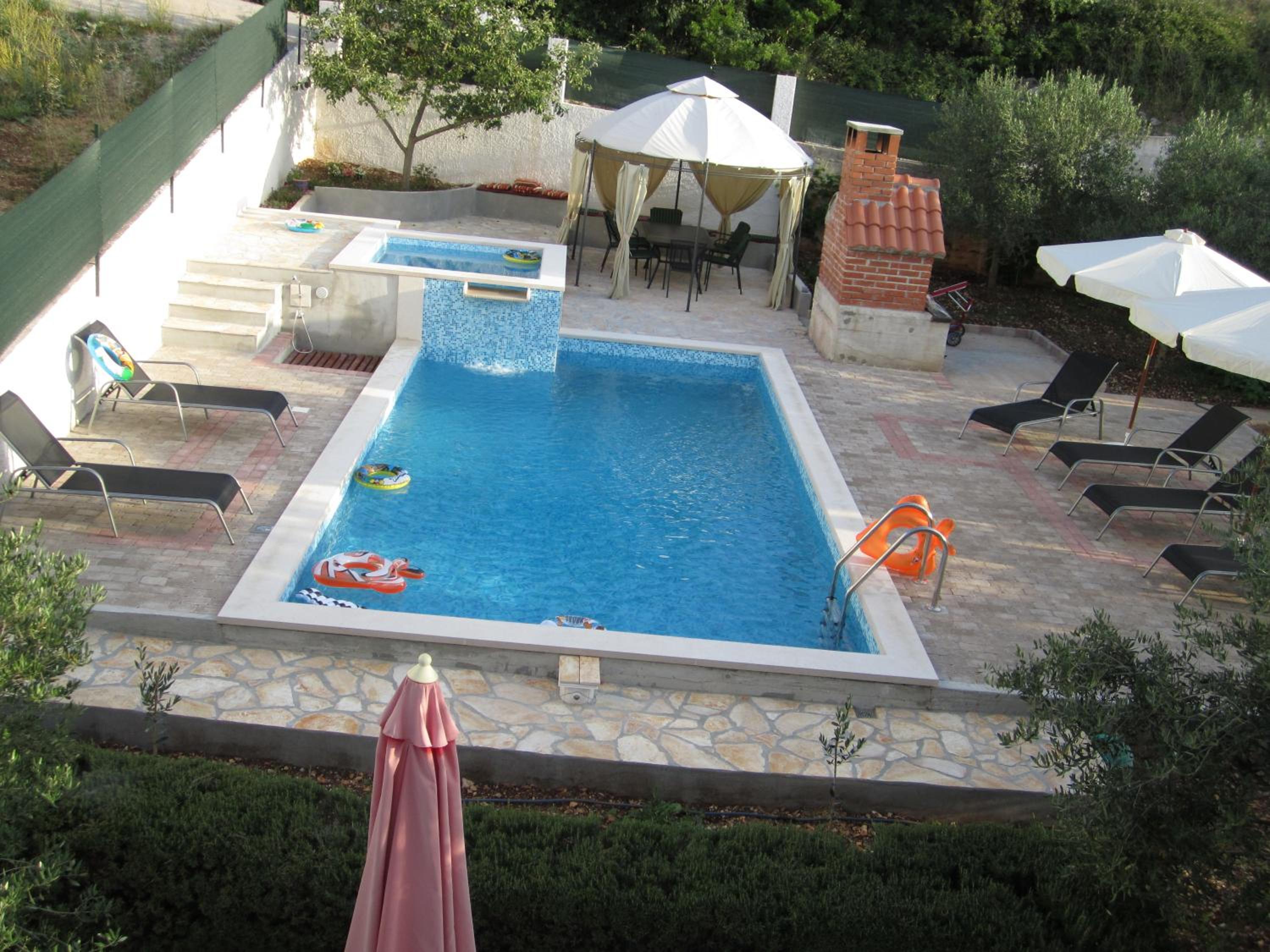Apartments Nives