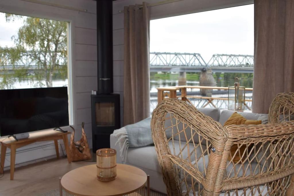 Villa Riverside