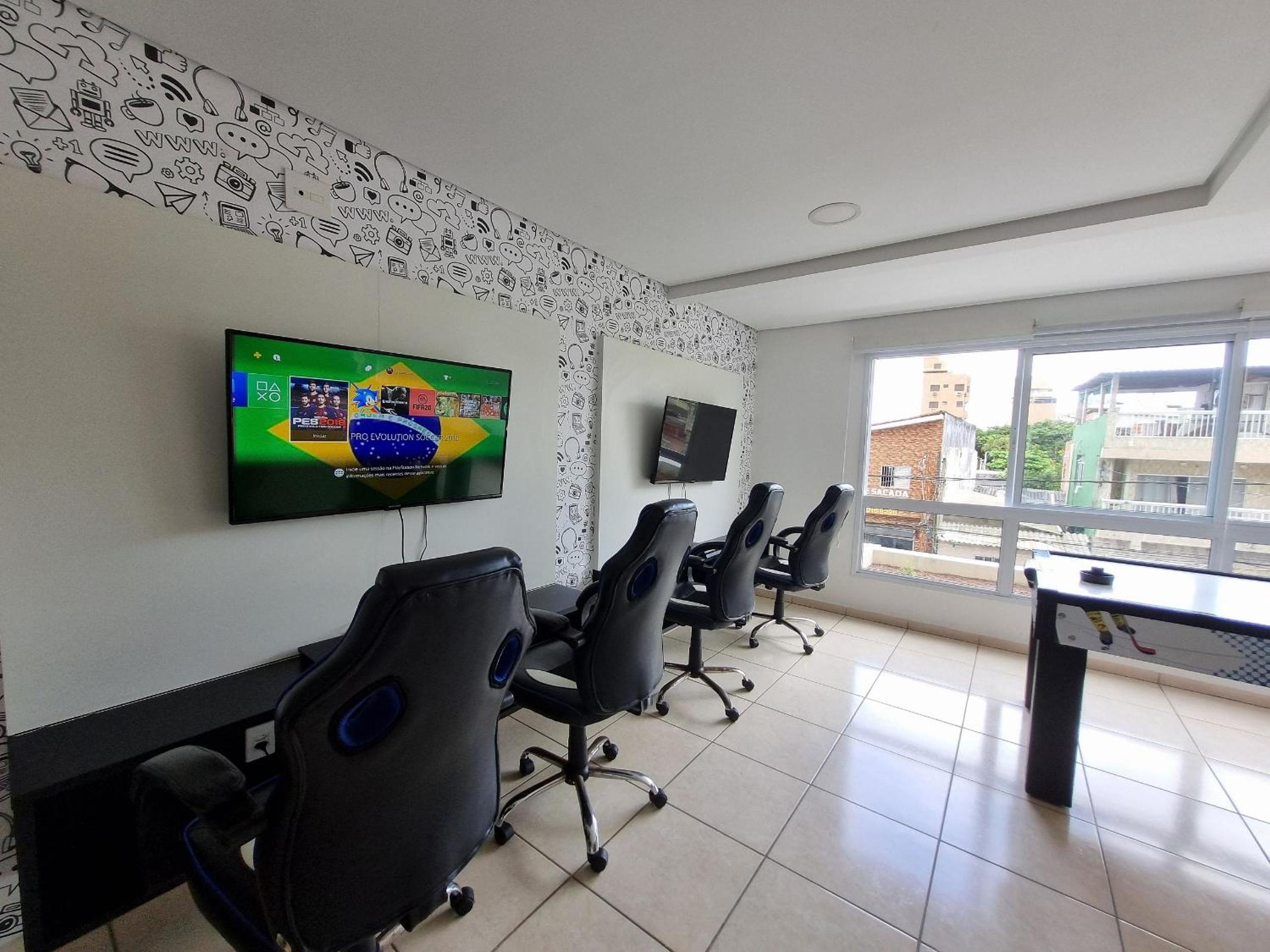 Golden Sun Condominium - Seasonal Apartments