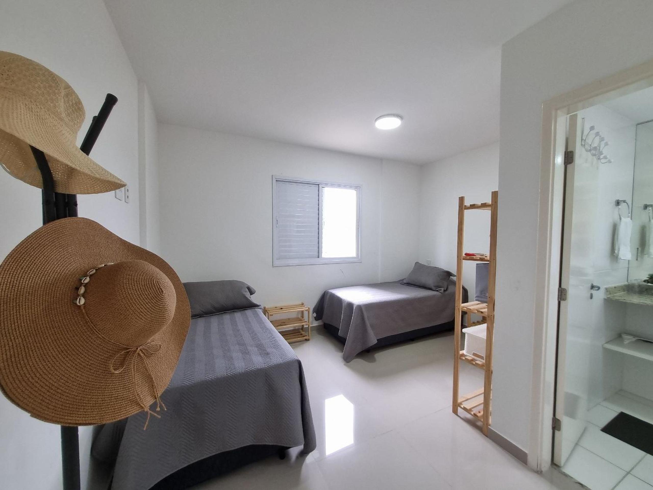 Golden Sun Condominium - Seasonal Apartments