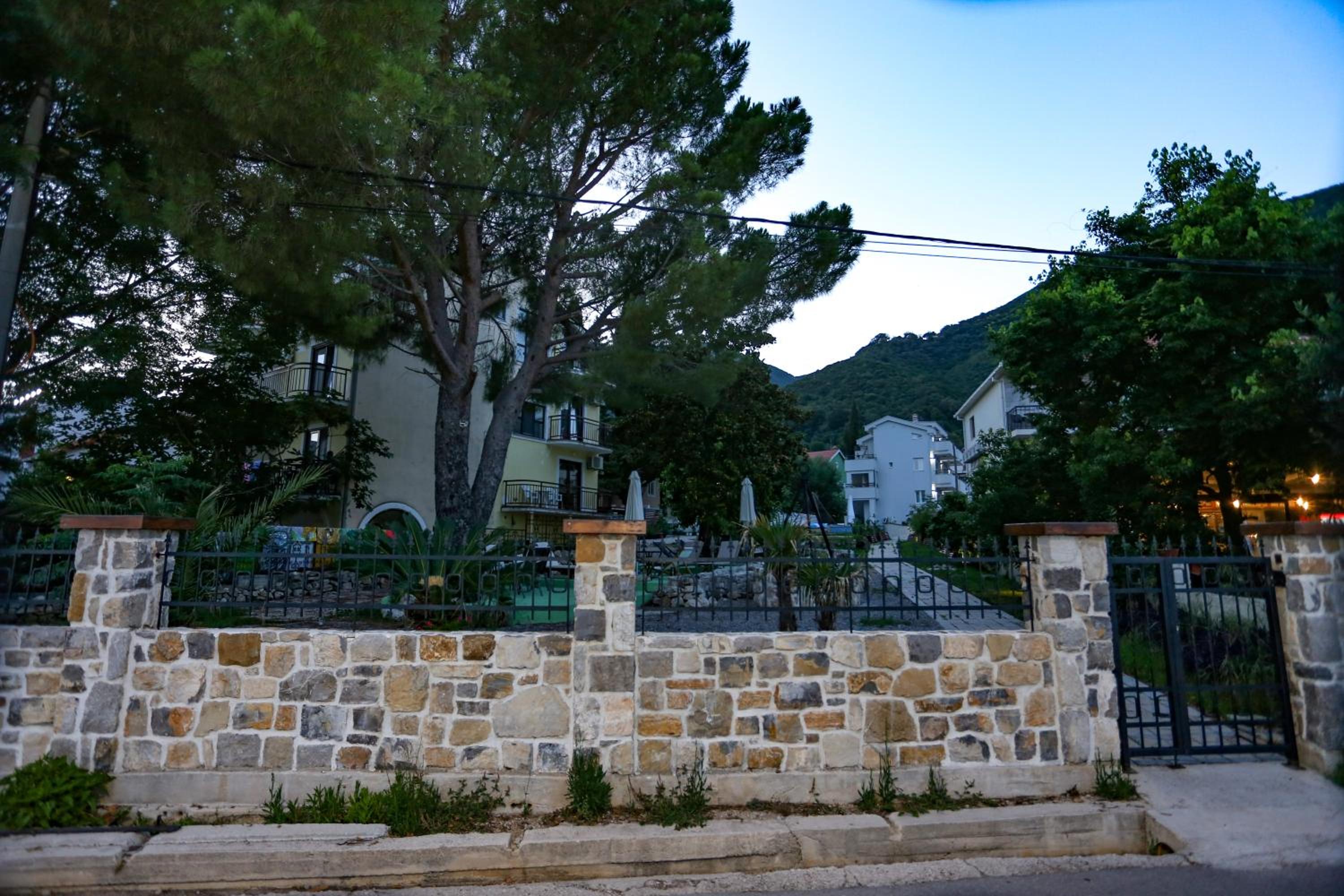 Photo 43
