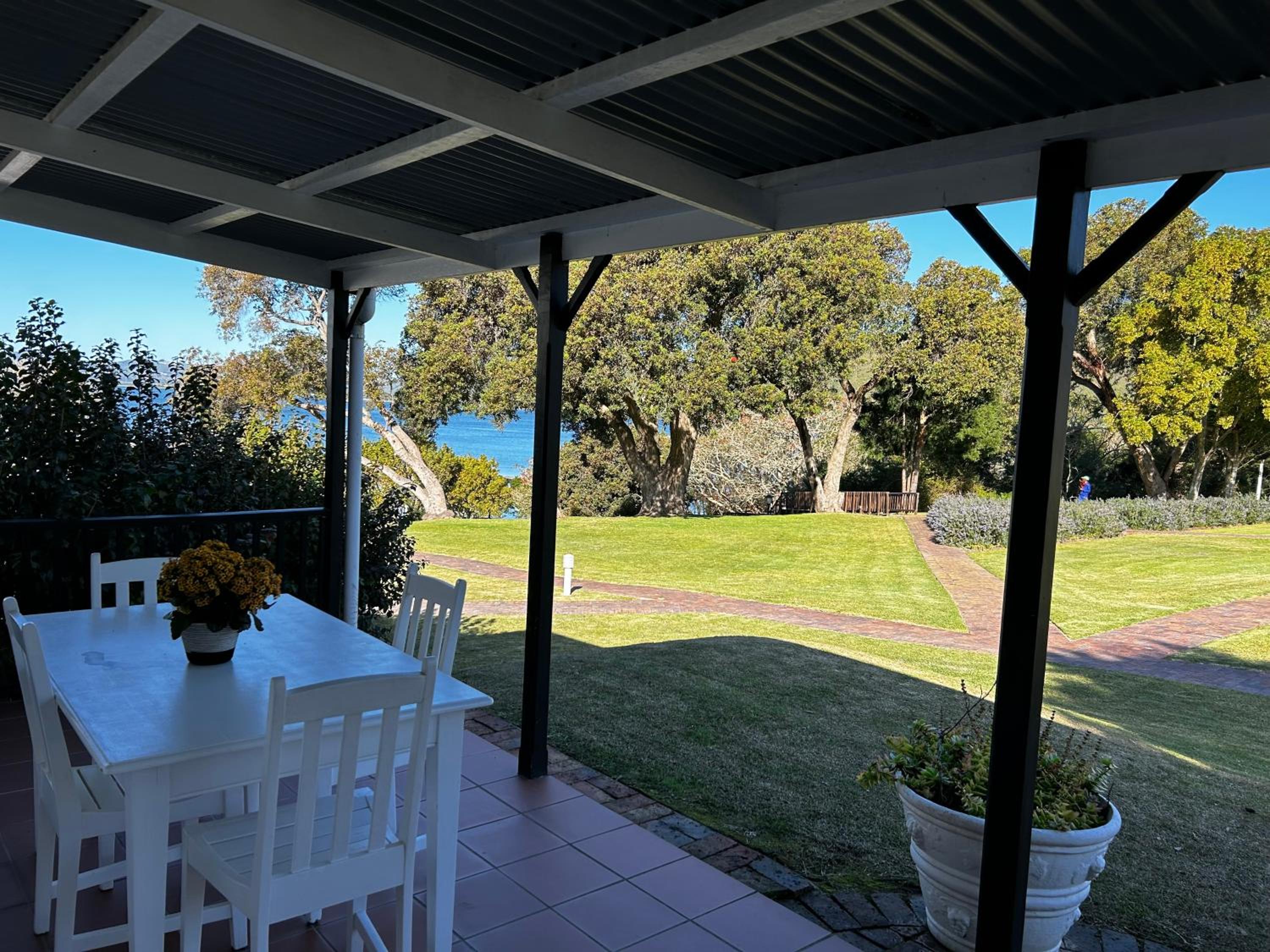 Blu Belle Lagoon Cottage view 4