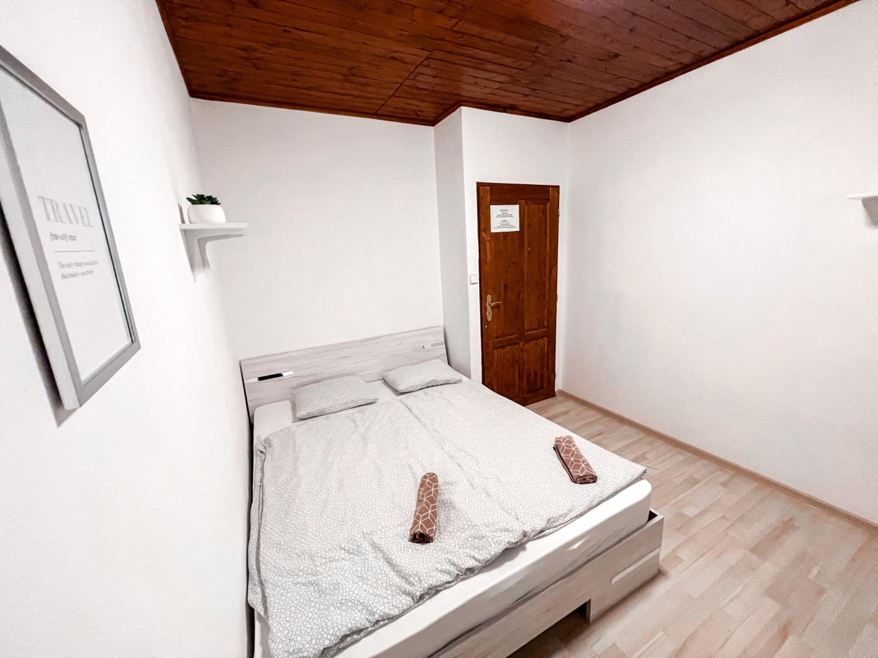 3 Apartments in 1 location