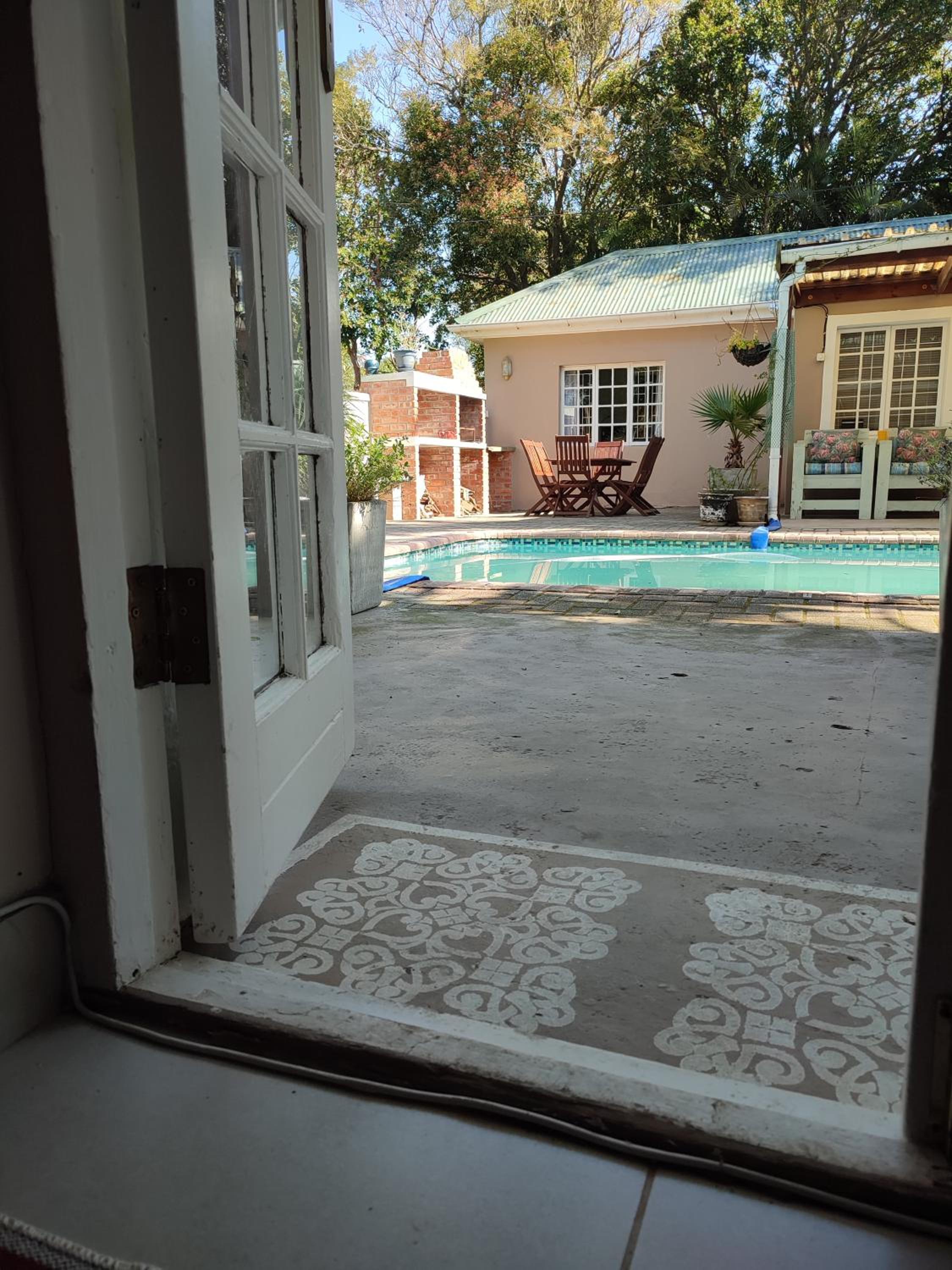 Paradise in the City Cottage Two view 4