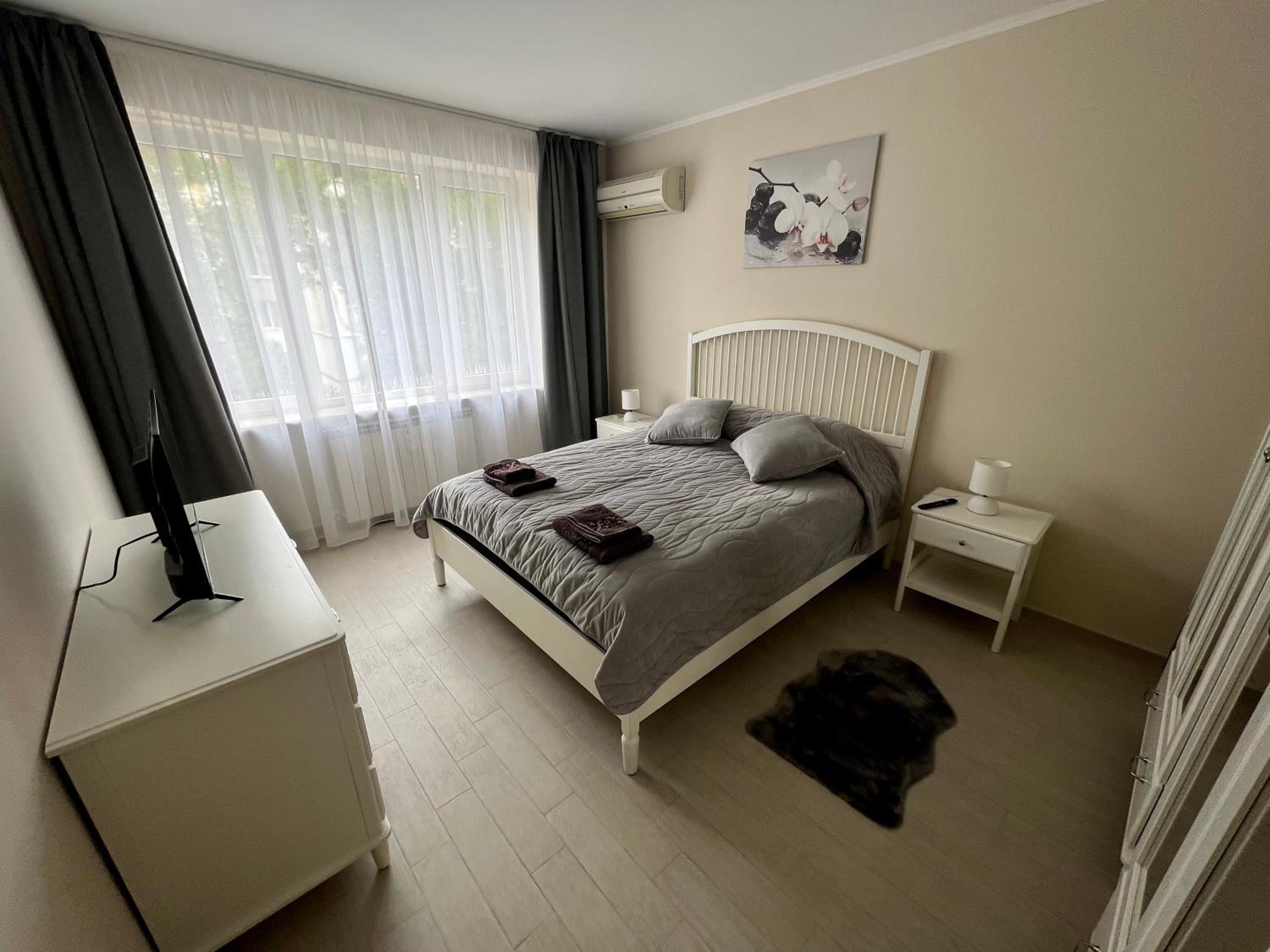 EXCELLENT LOCATION ! General Gurko apartment