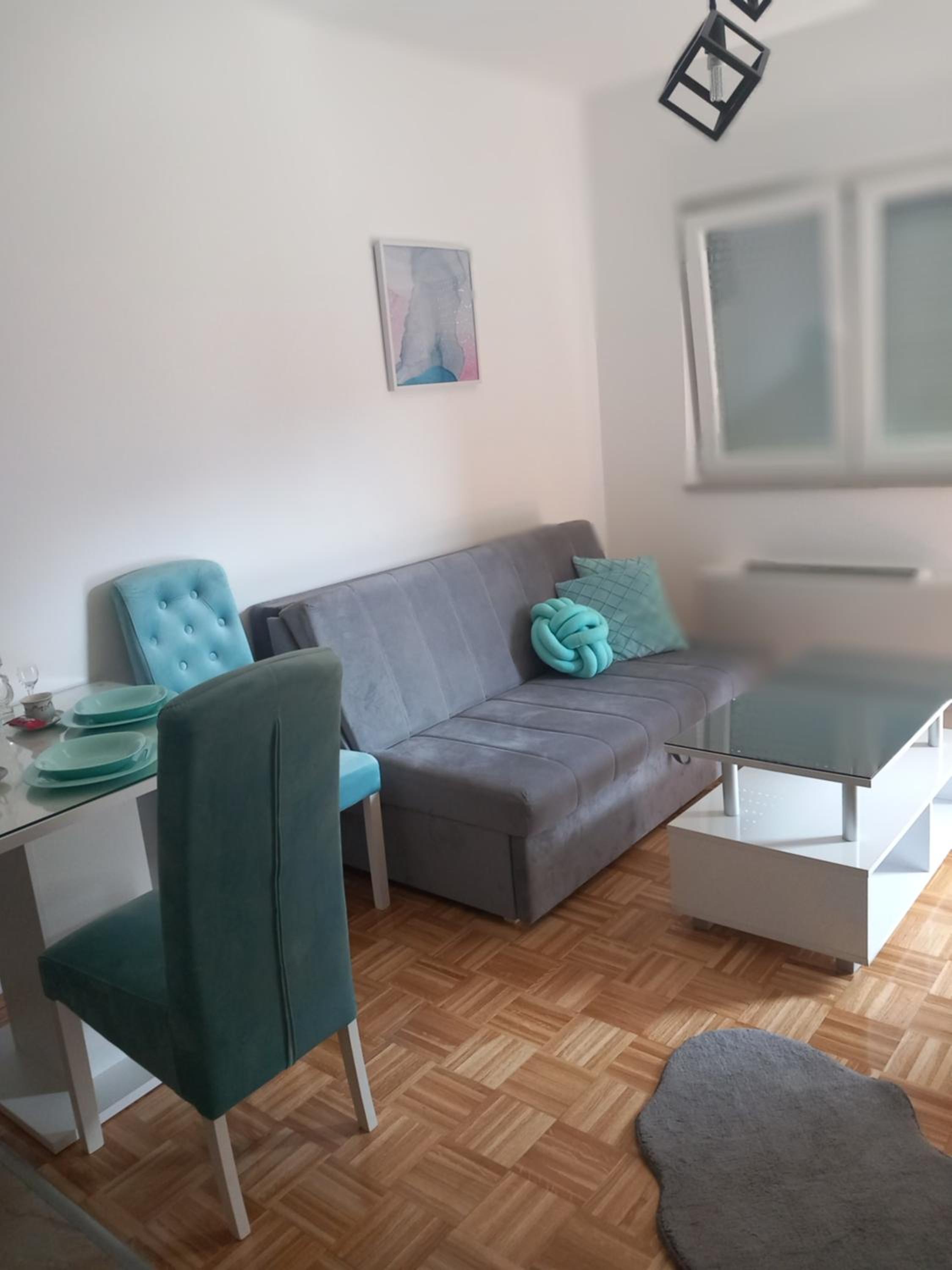 Apartman IRIS
