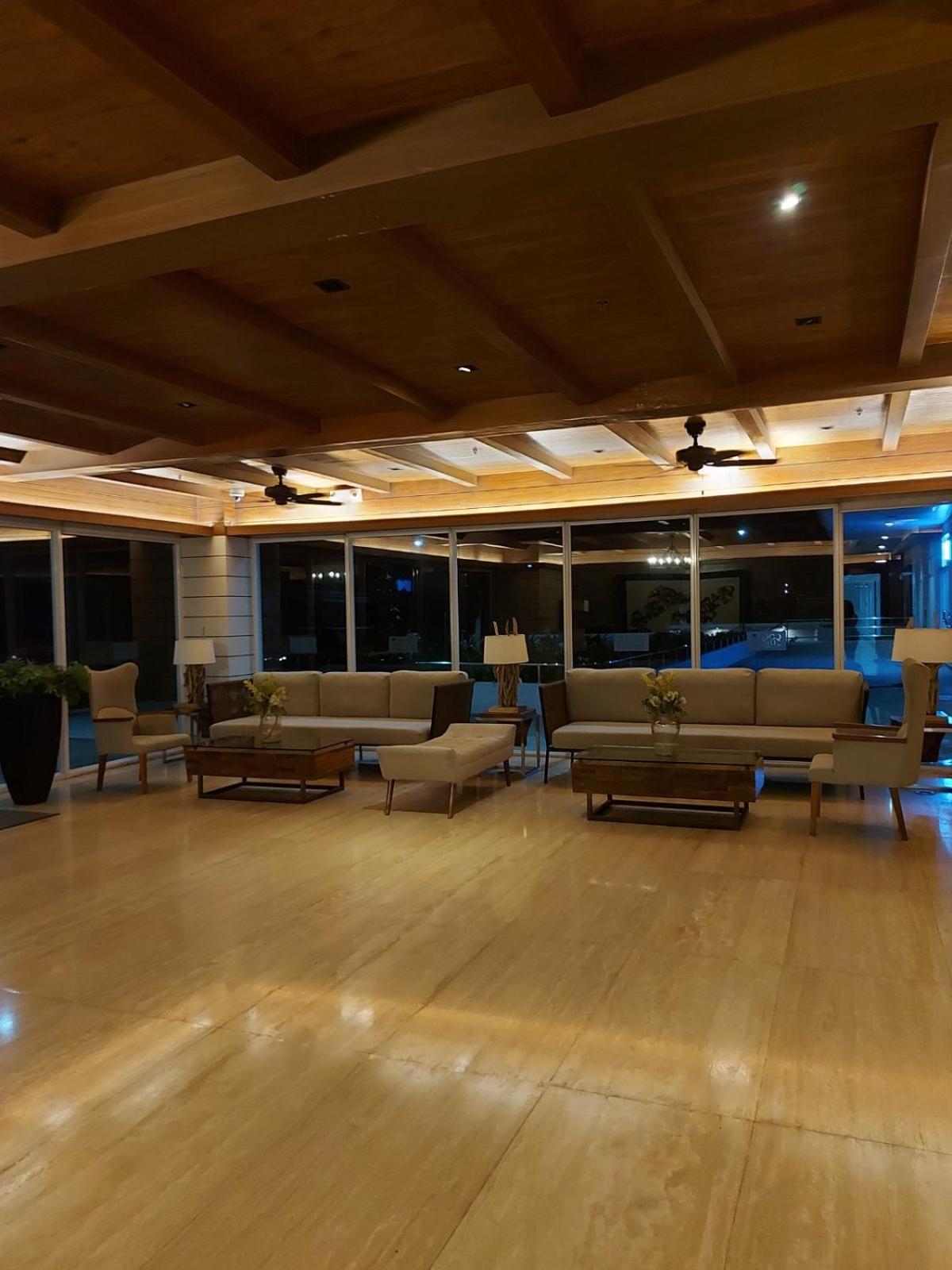 The Penn Room Tagaytay at Cool Suites view 3