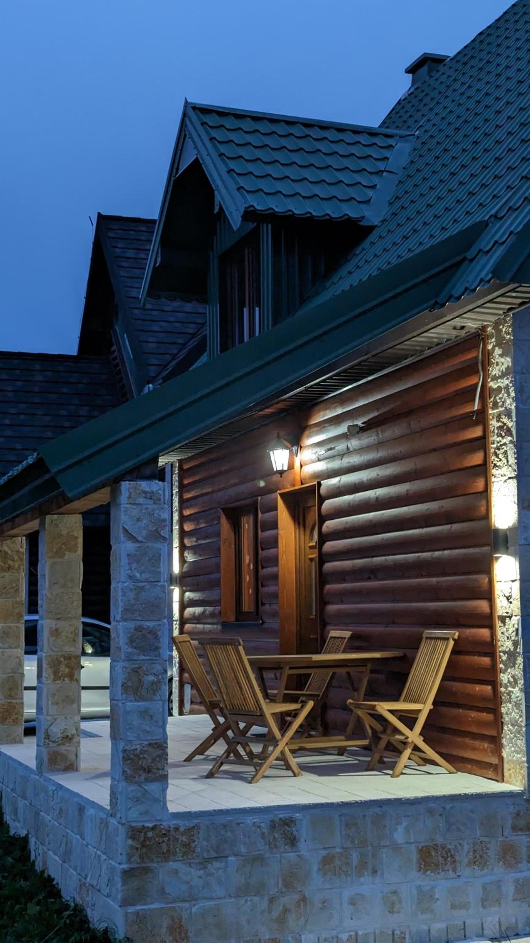 Mountain Haven Deluxe view 4