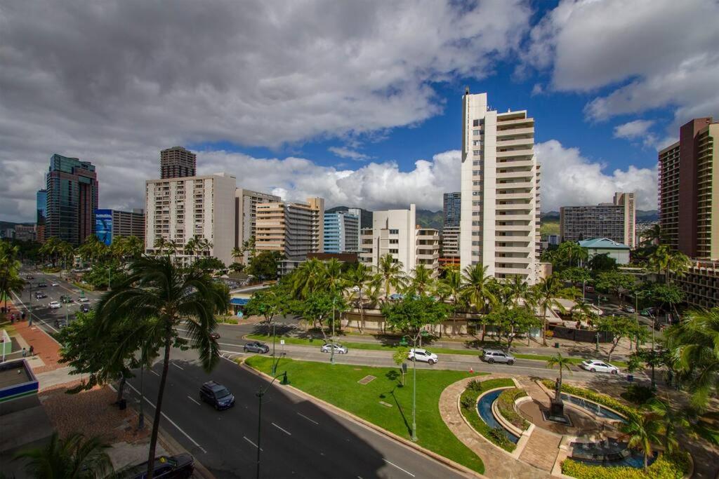 Great price Boutique hotel on the strip L418 view 3