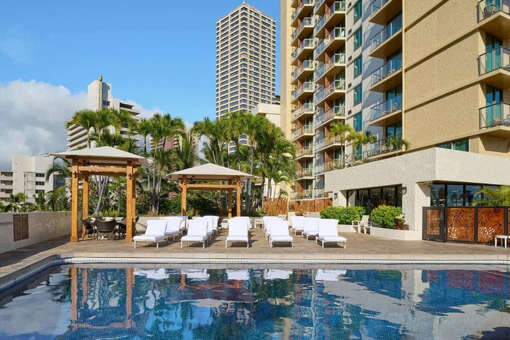 Great price Boutique hotel on the strip L418 view 4