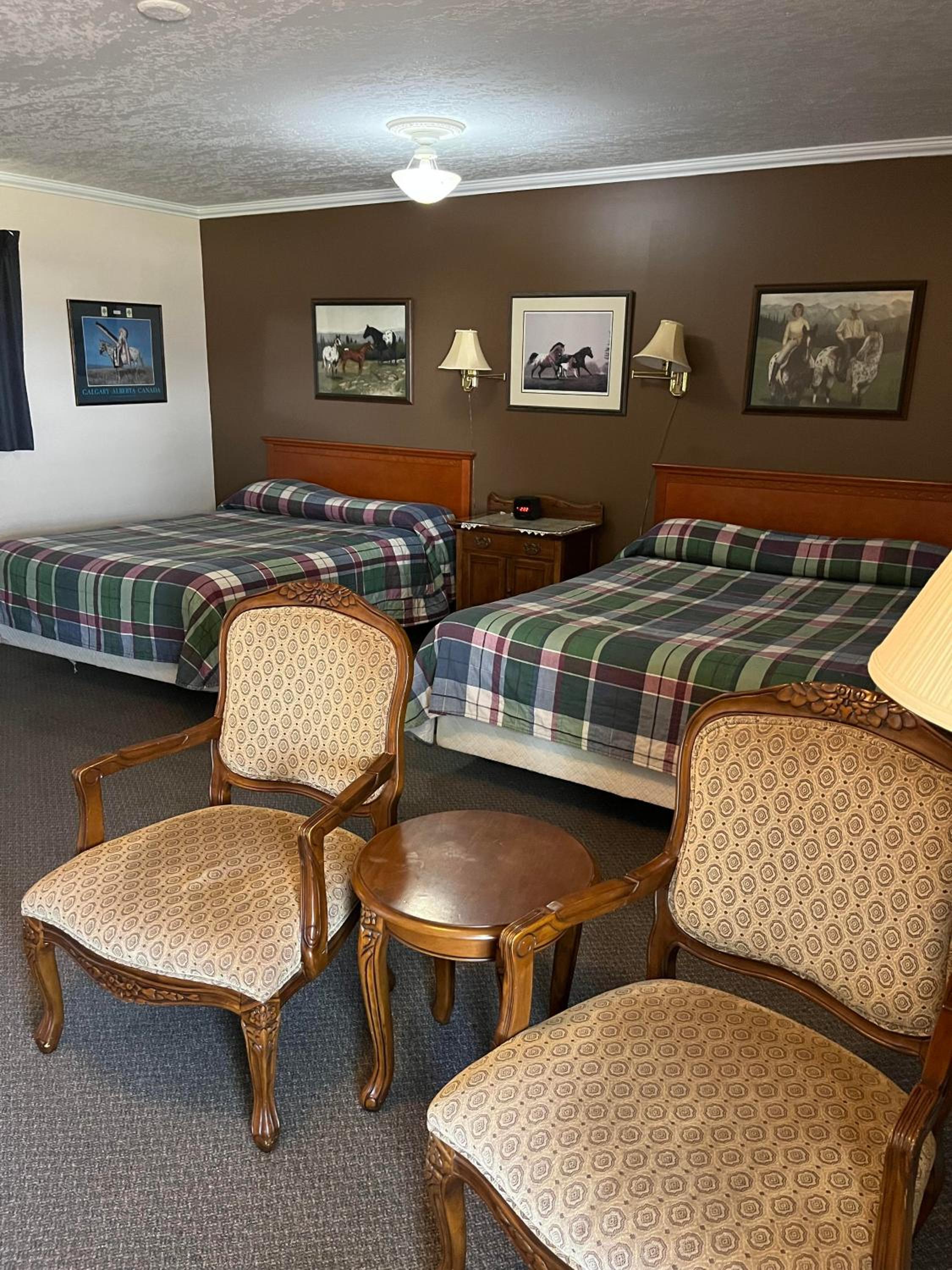 Bluebird Motel