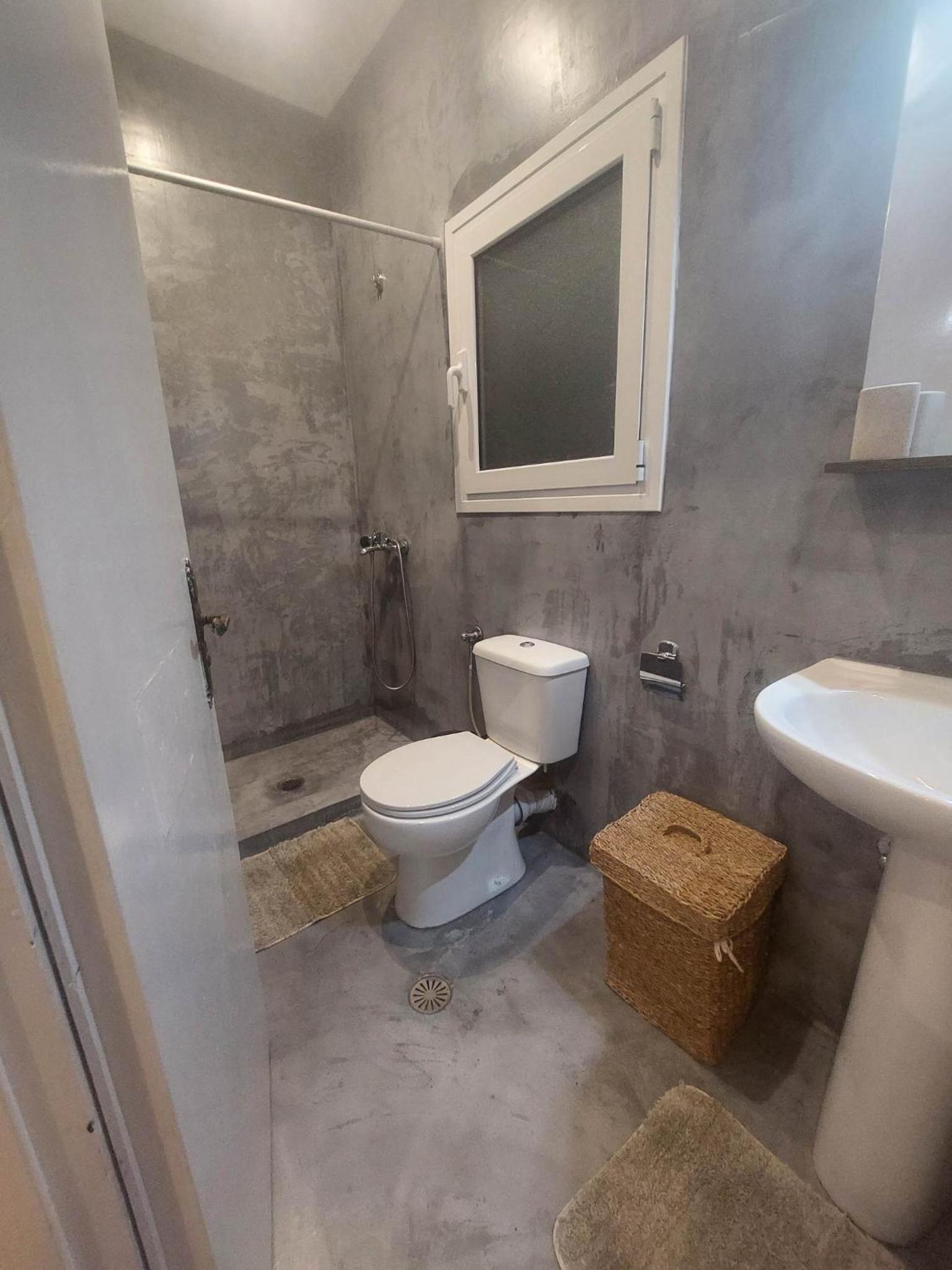 Down town apartment's photo 3