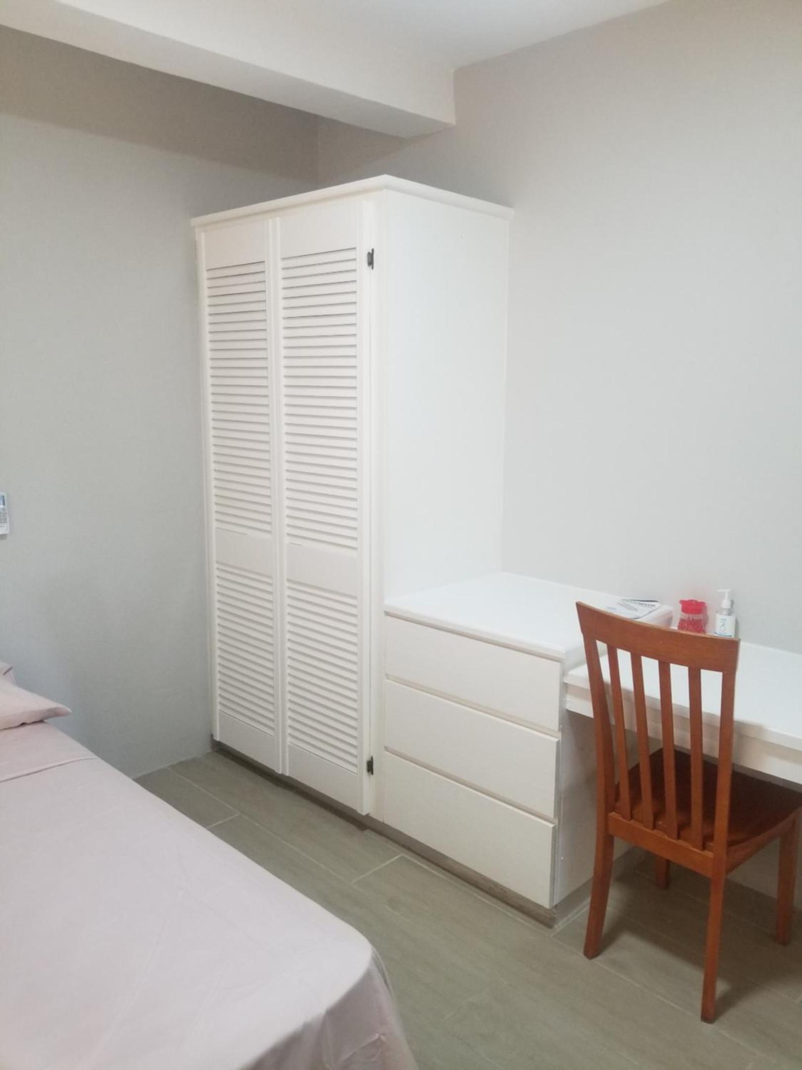 Classical accommodation