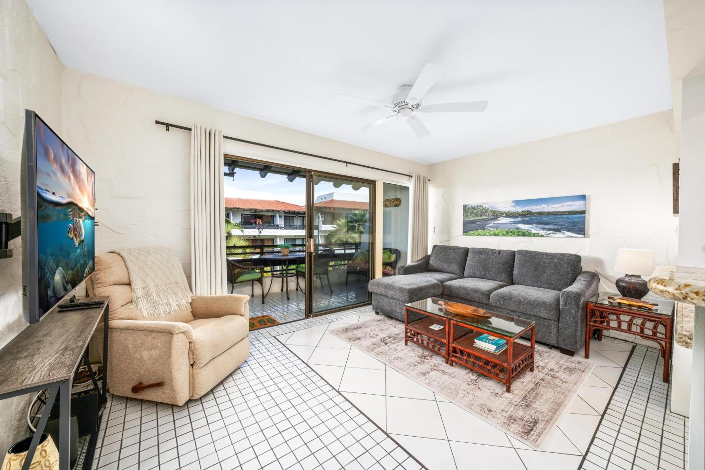 Big Island Casa De Emdeko A308 condo view 5