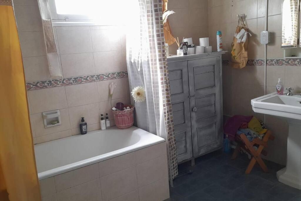 La Casona, chalet rural en finca con piscina JUNÍN DE MENDOZA