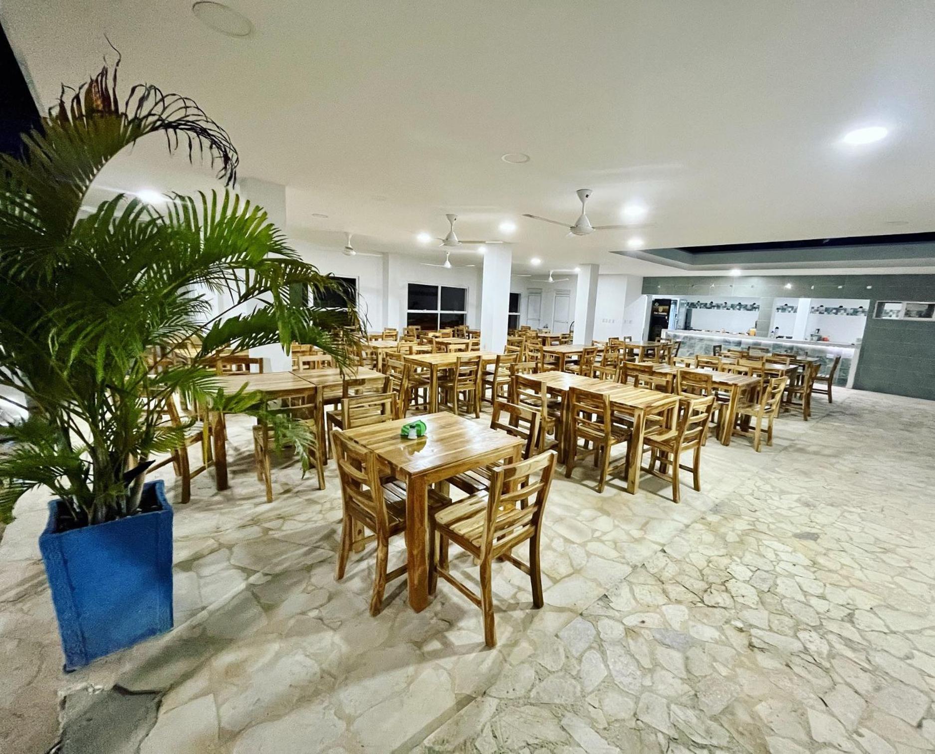 Hotel Playarena