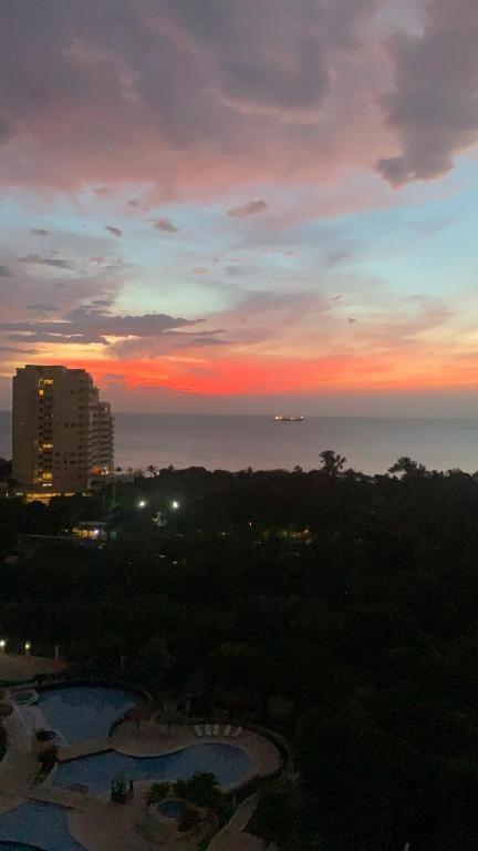 APARTAMENTO CON VISTA AL MAR