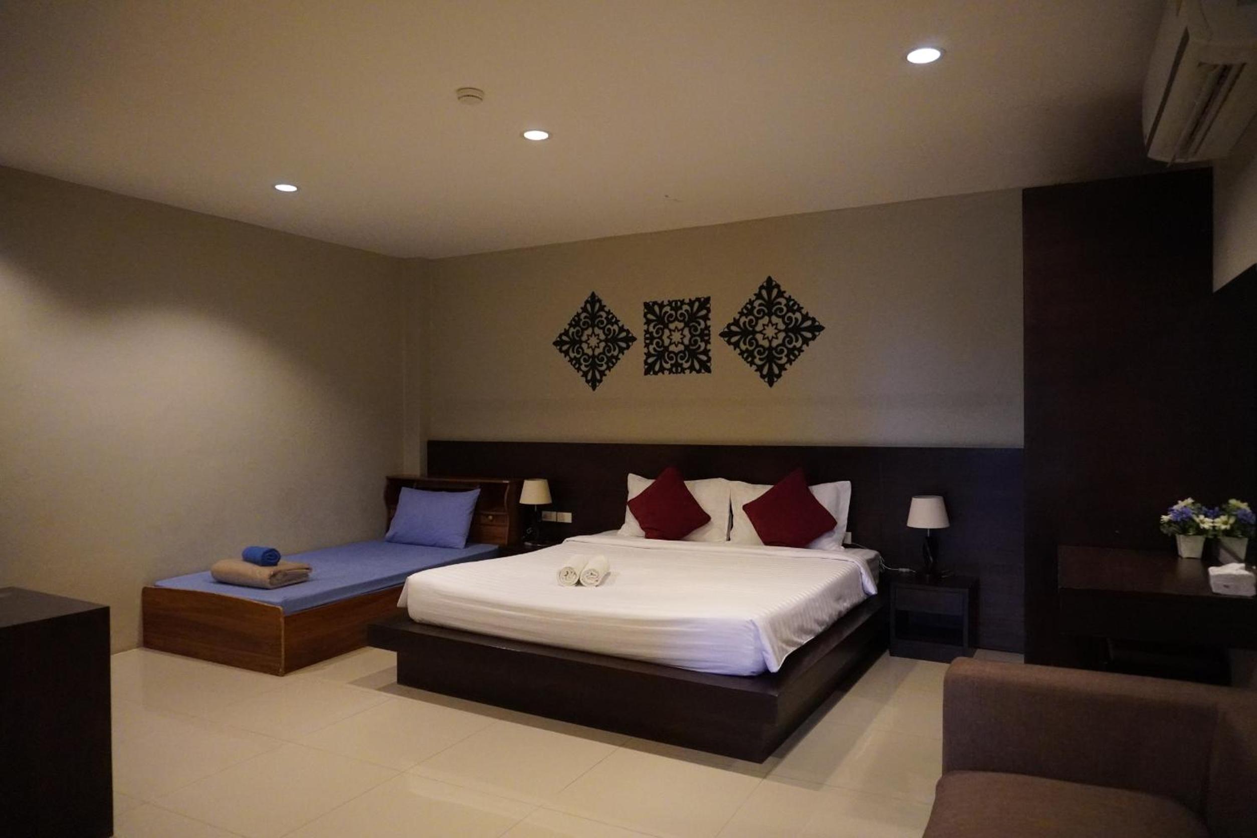 Green Leaf Hostel