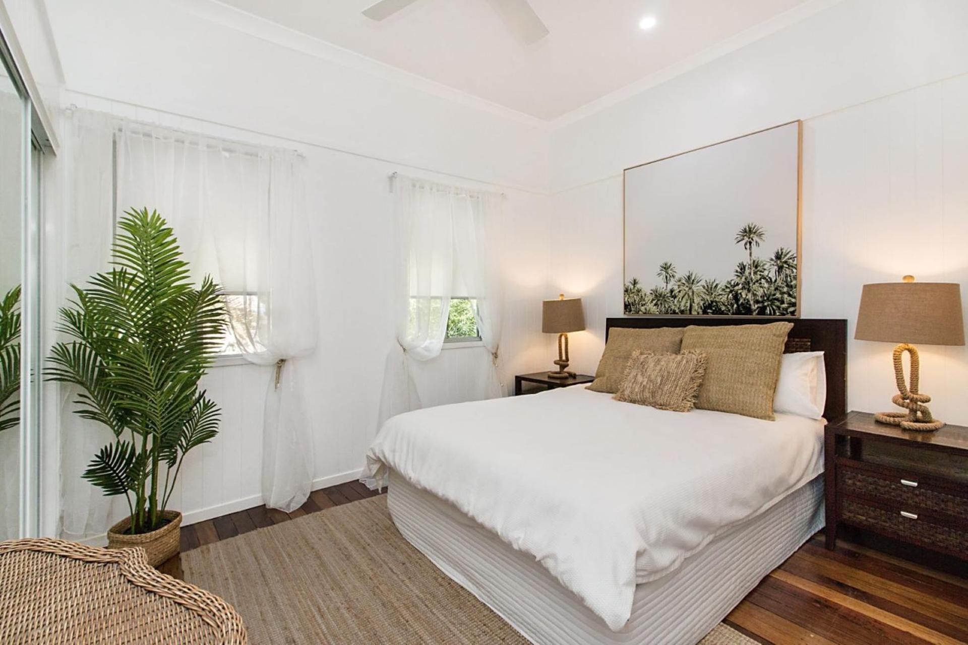 Oceanfront Beach House On Marine Parade