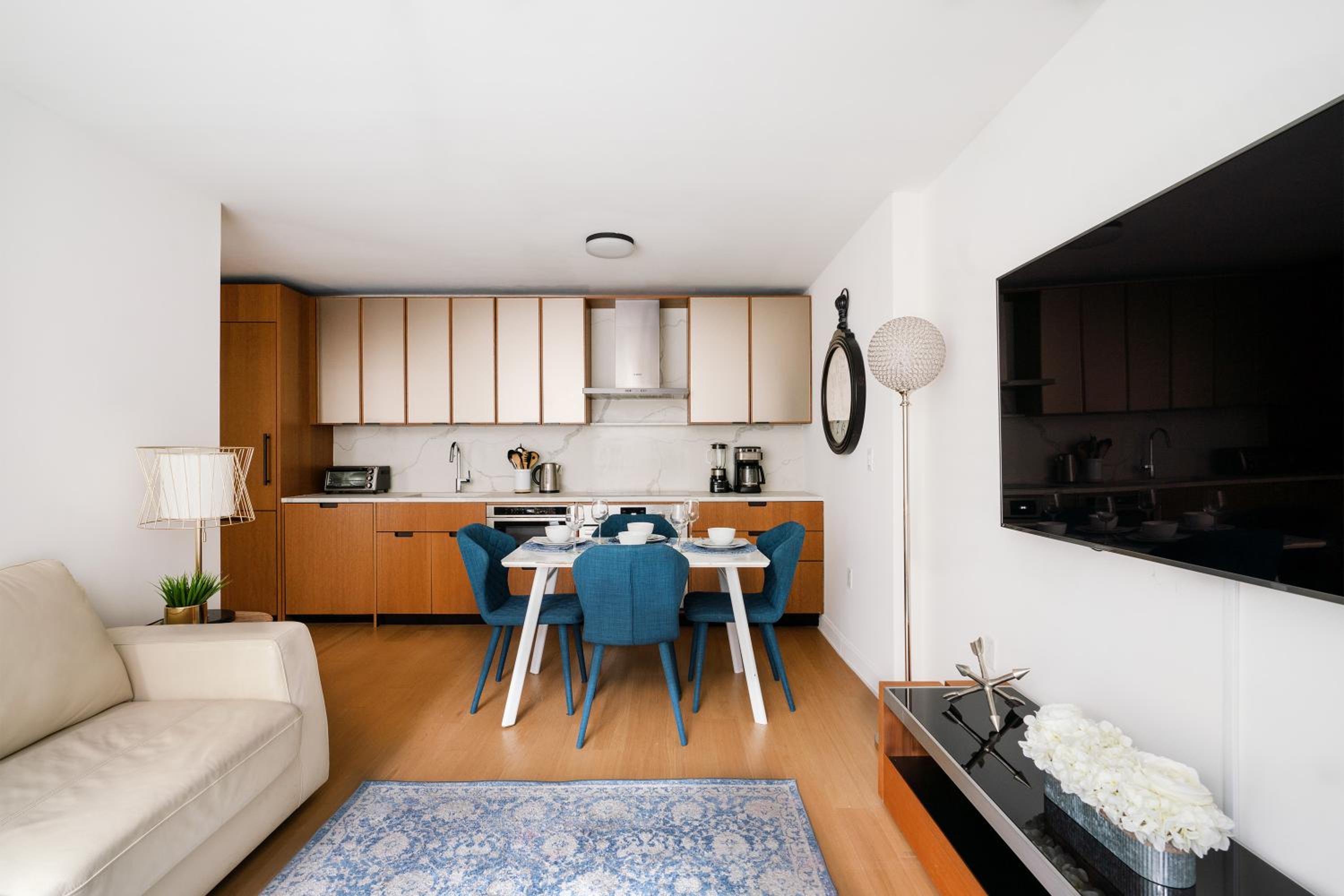 Midtown East 2 bedroom