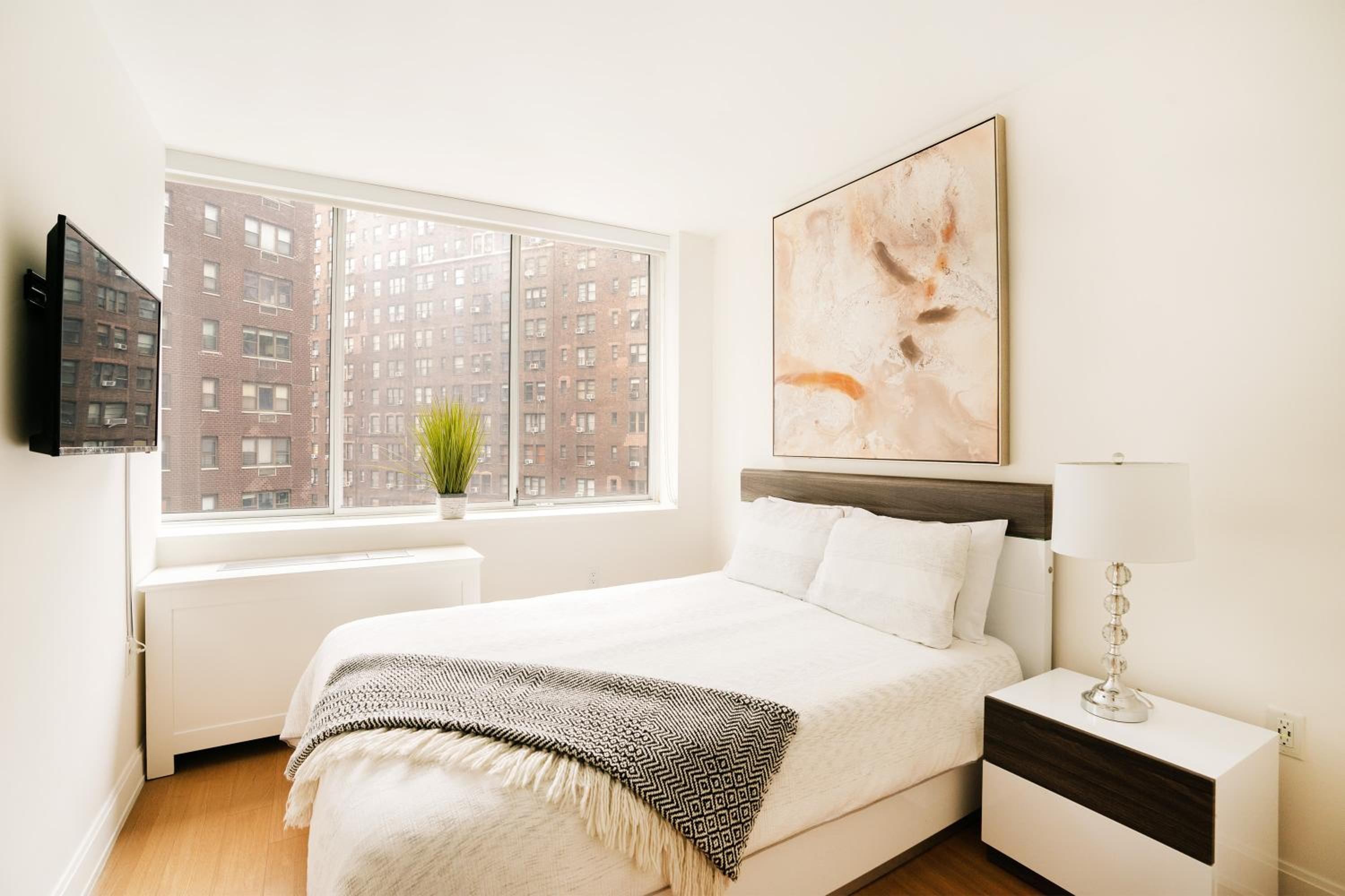 Midtown East 2 bedroom