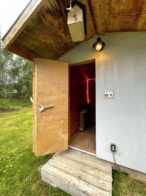 Palmers Cozy Cottage mountainside getaway