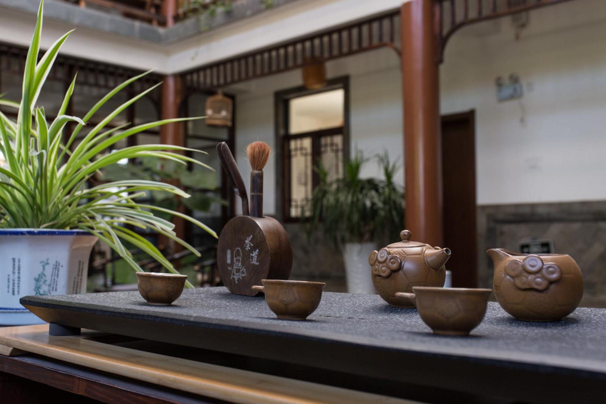 Dali Yanyuan Erhai Retreat