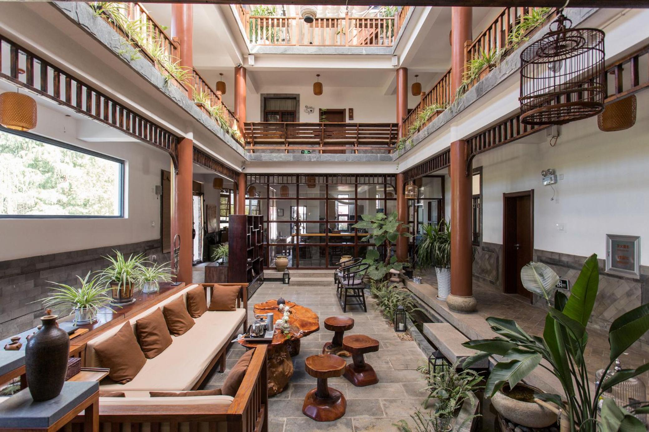 Dali Yanyuan Erhai Retreat