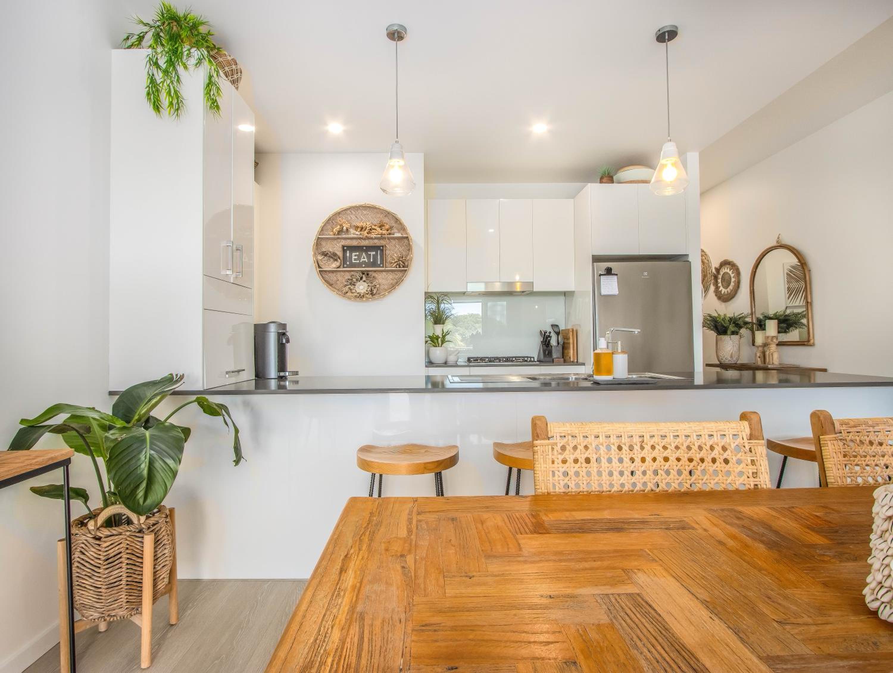 Drift North Beachfront Apartments - Private Apartments