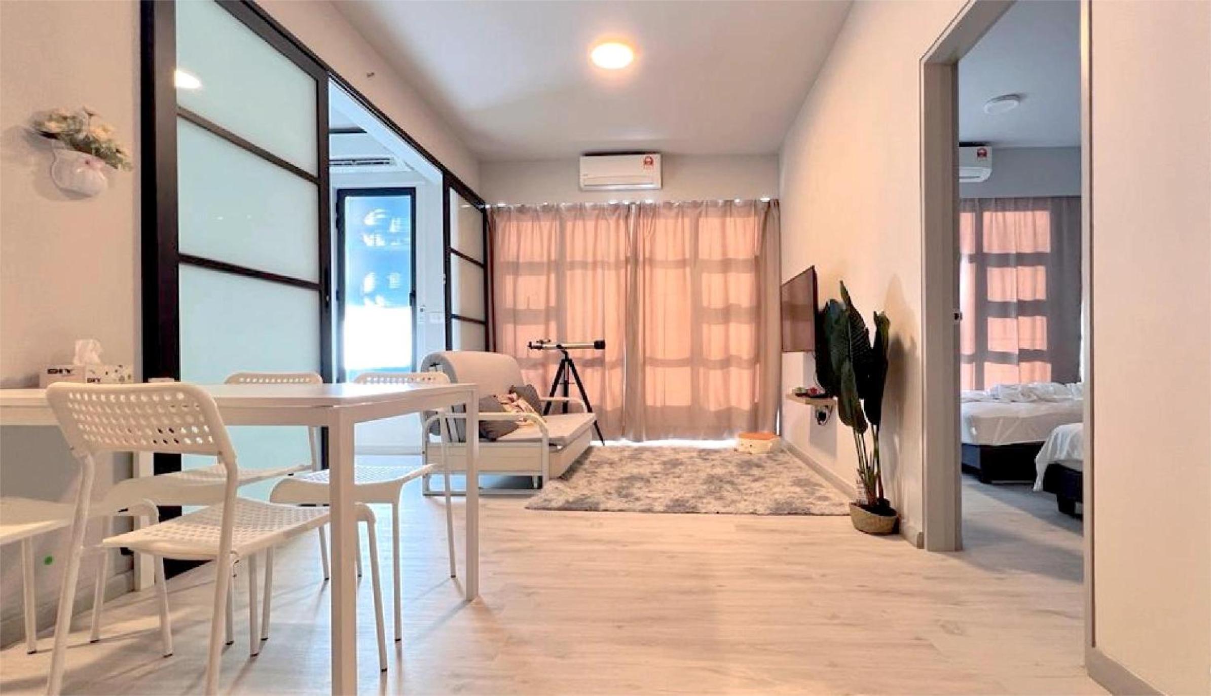 合一民宿 Unity Homestay at Jesselton Quay NEW Seaview Netflix 2-6pax photo 8