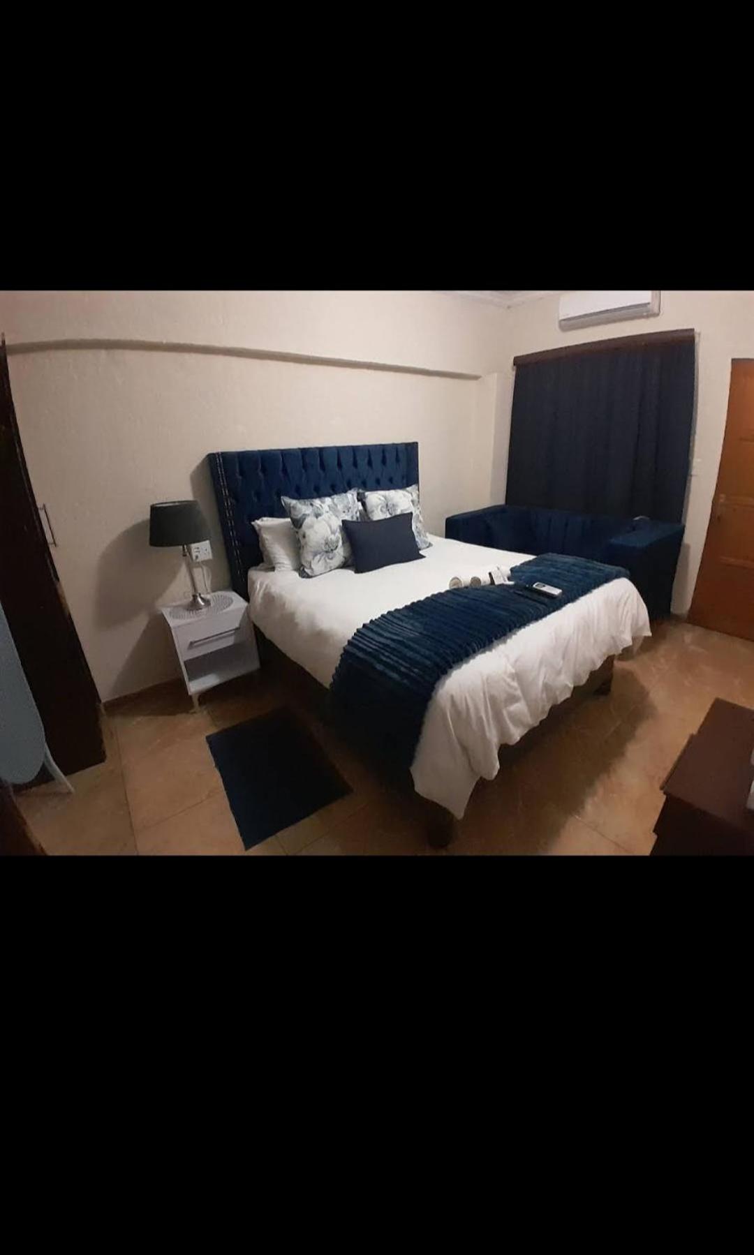 Monate BNB