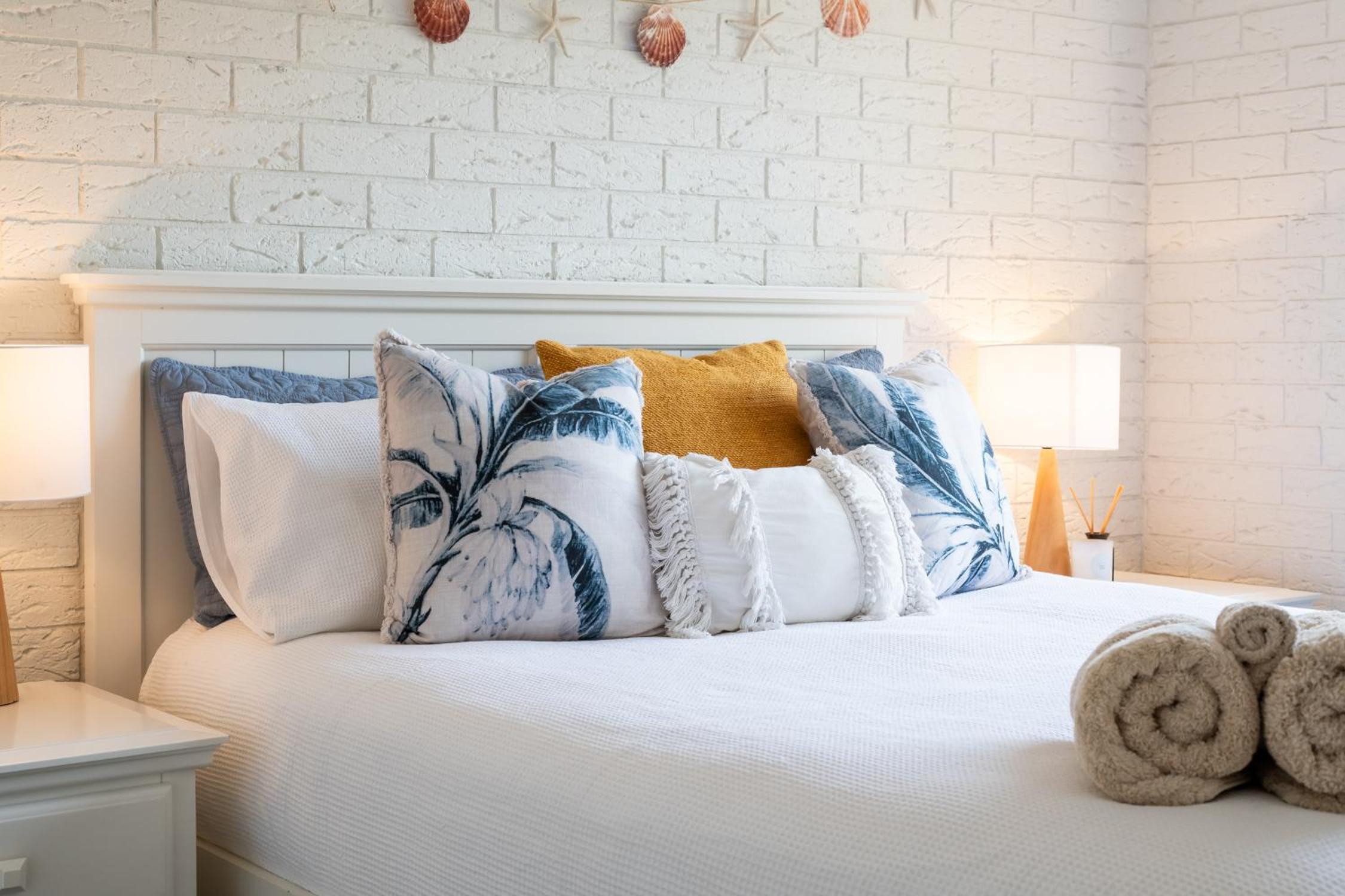 Sawtell Beachfront Villa - 2 mins to everything!