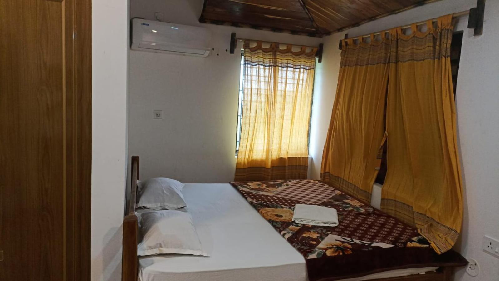 Khoai Village Resort