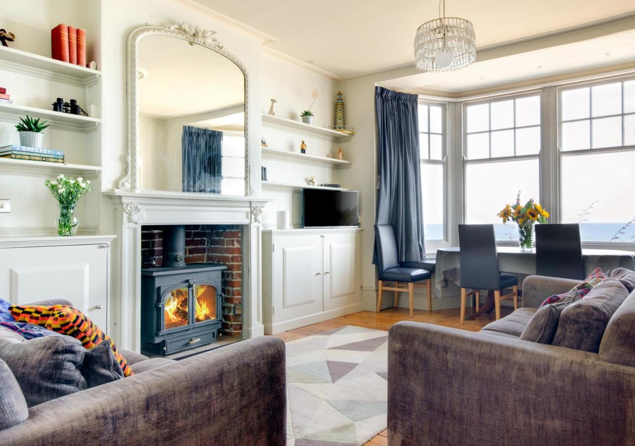 6 Bed in Cromer oc-508 view 2