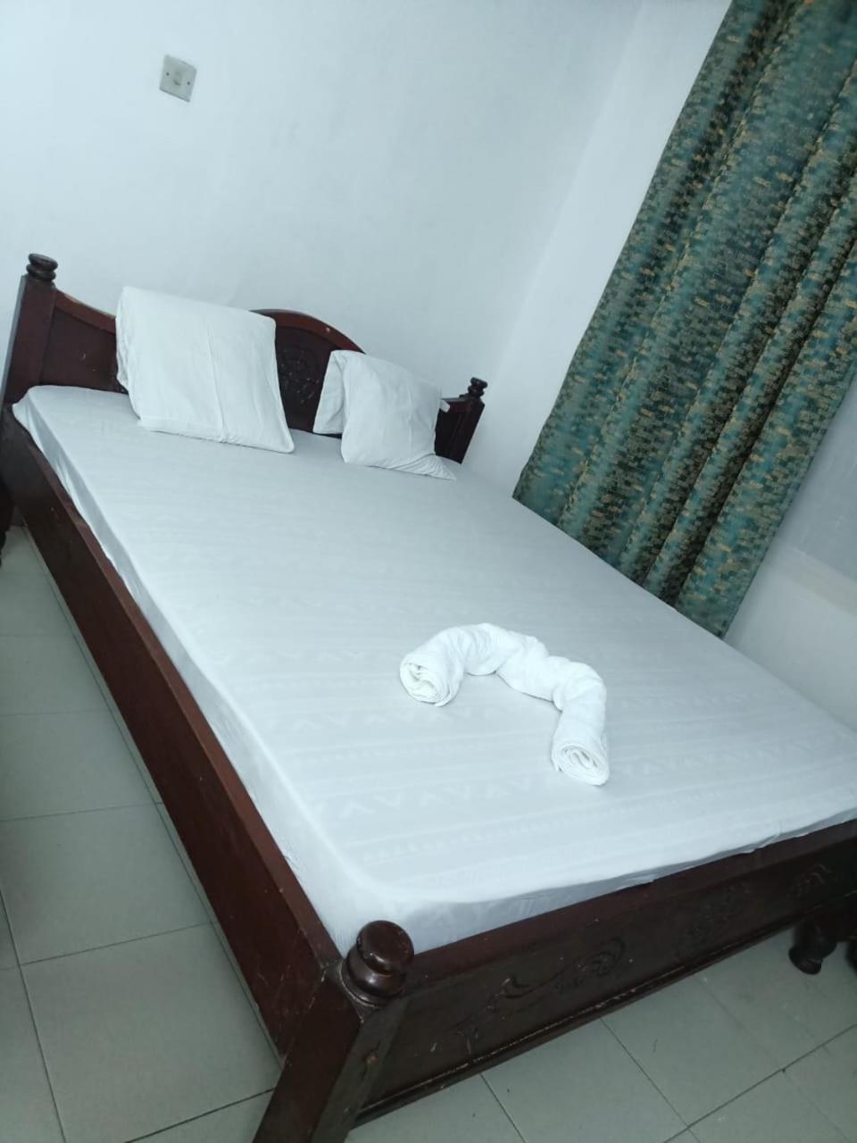 Mombasa , Kenya Studio Apartment