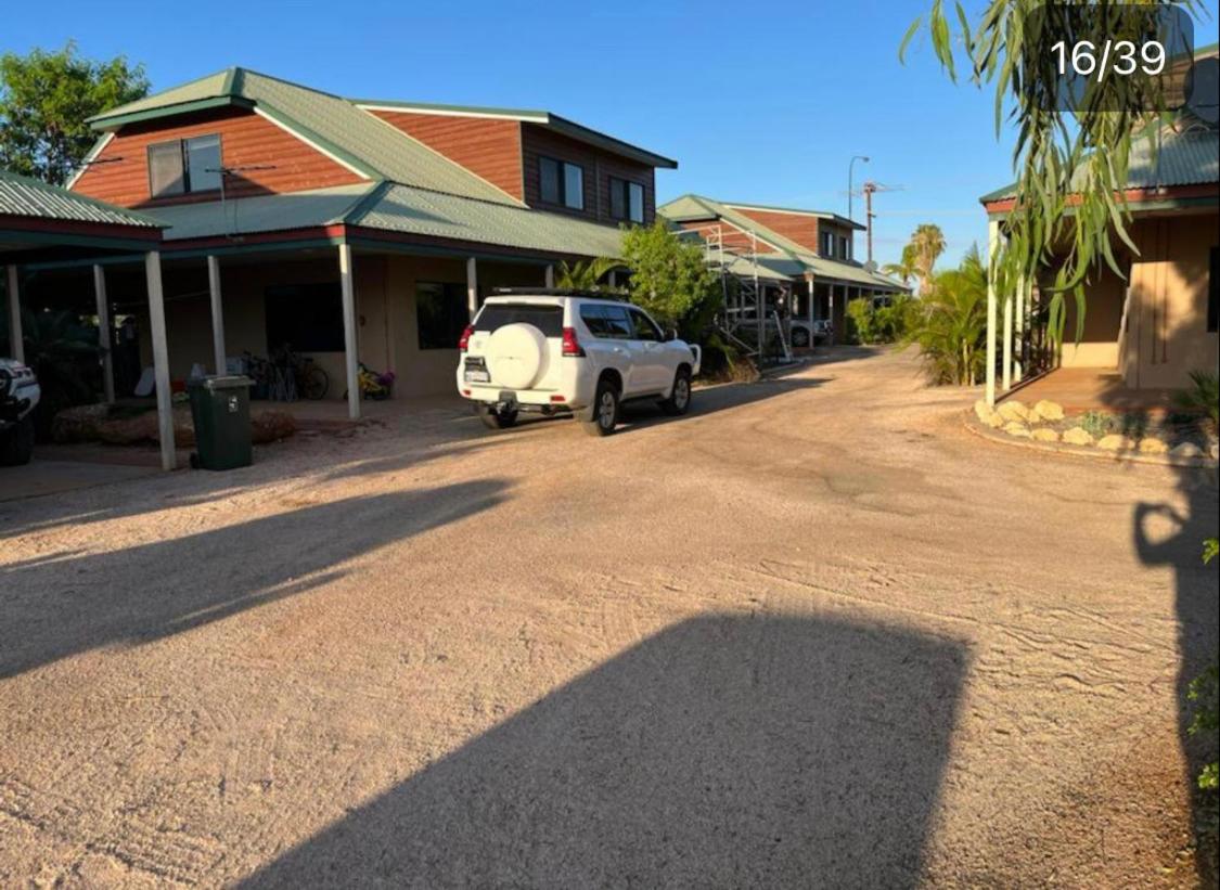 the Ningaloo breeze villa 2/10