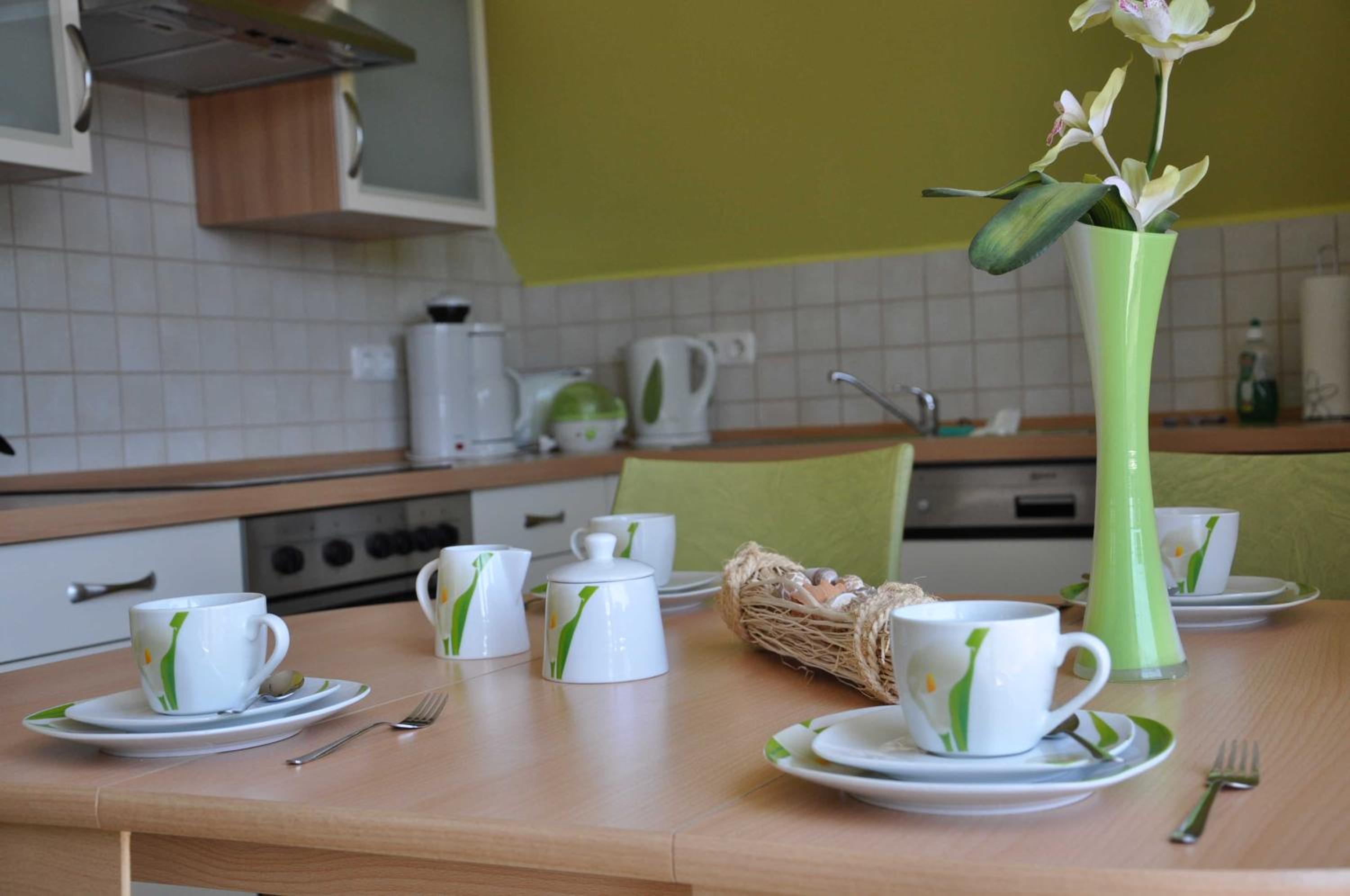 Ferienwohnungen Appartements - Ferienhaus Müritzstern