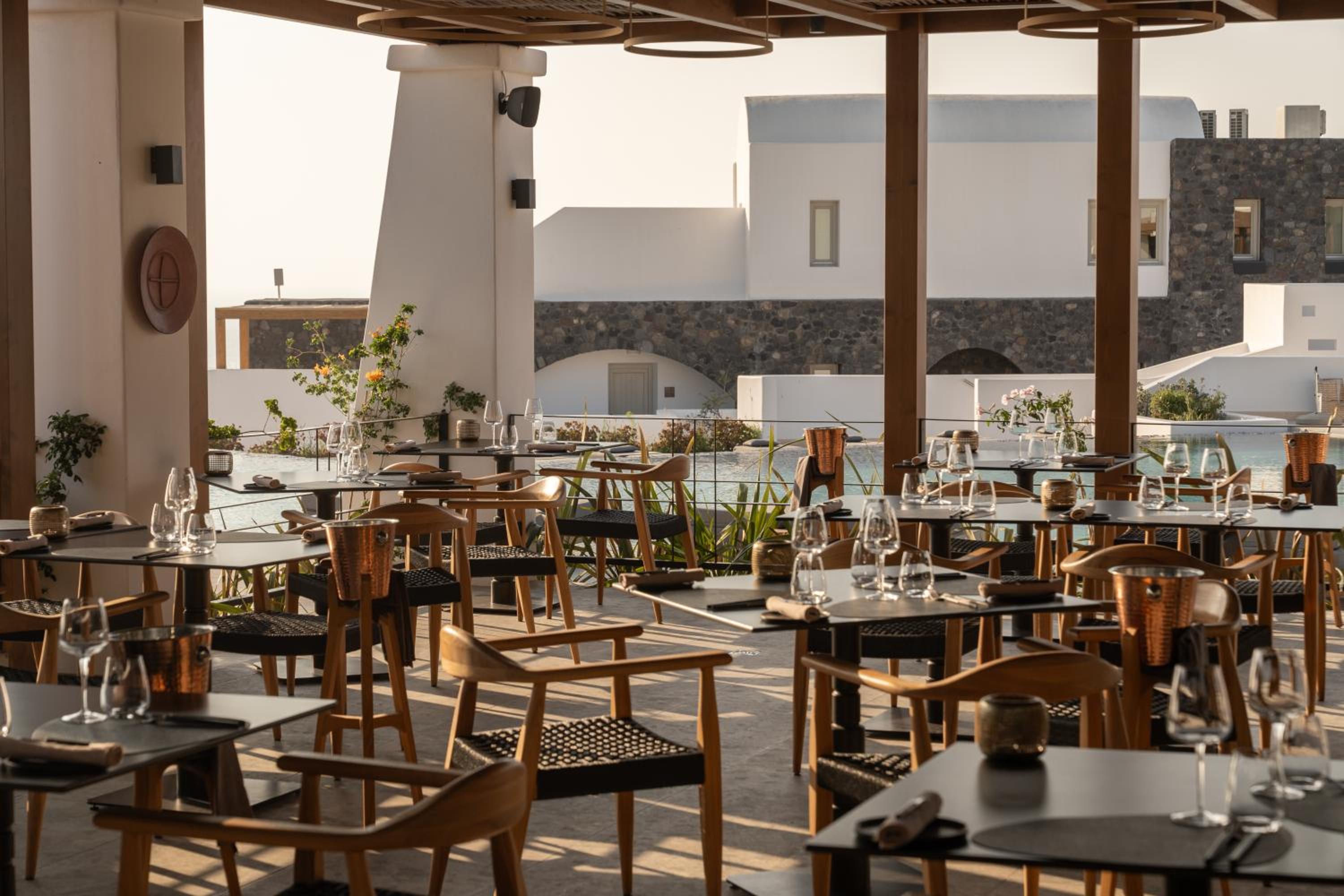 Santo Pure Oia Suites & Villas 65