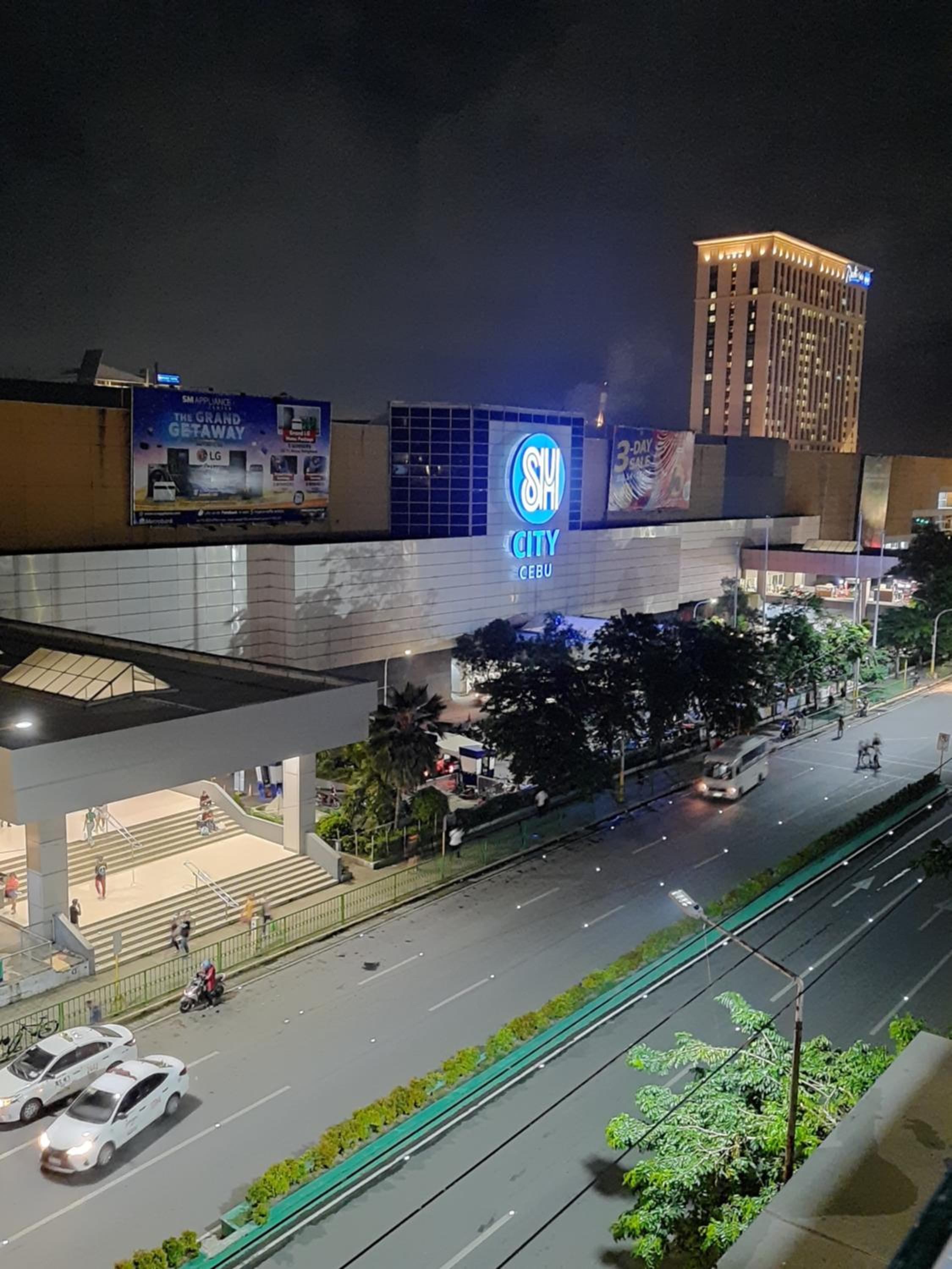 1809 Sunvida Tower Condo across SM City Cebu view 5