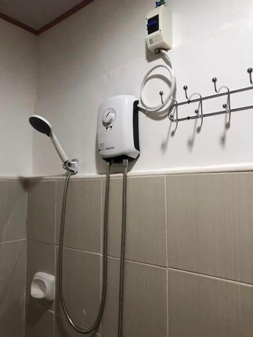 Japitana Homestay with free parking and CCTV view 2