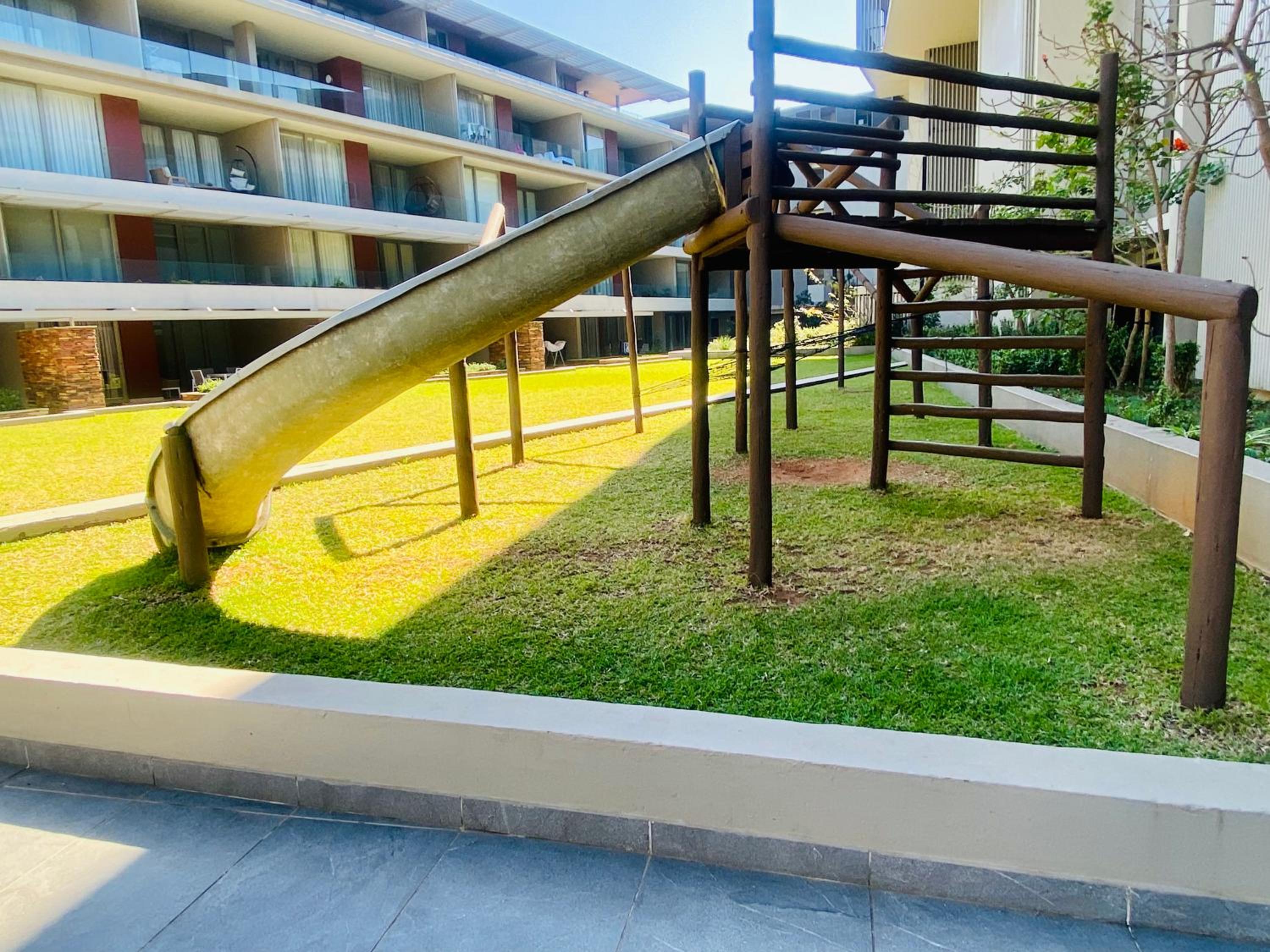 Dolce vita luxurious apartment in Oceandune Sibaya