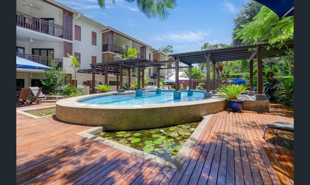 Charming 1 bedroom Apt - Close to Town & Beach